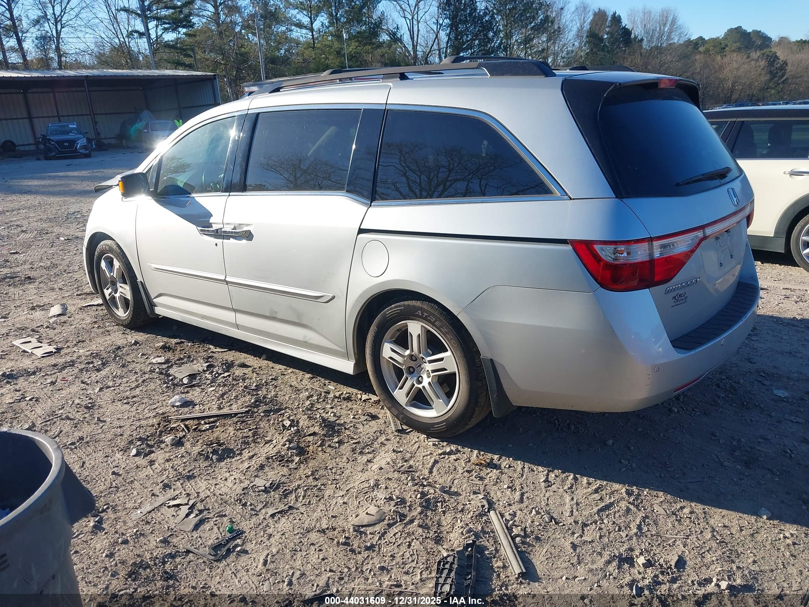 HONDA ODYSSEY image 3