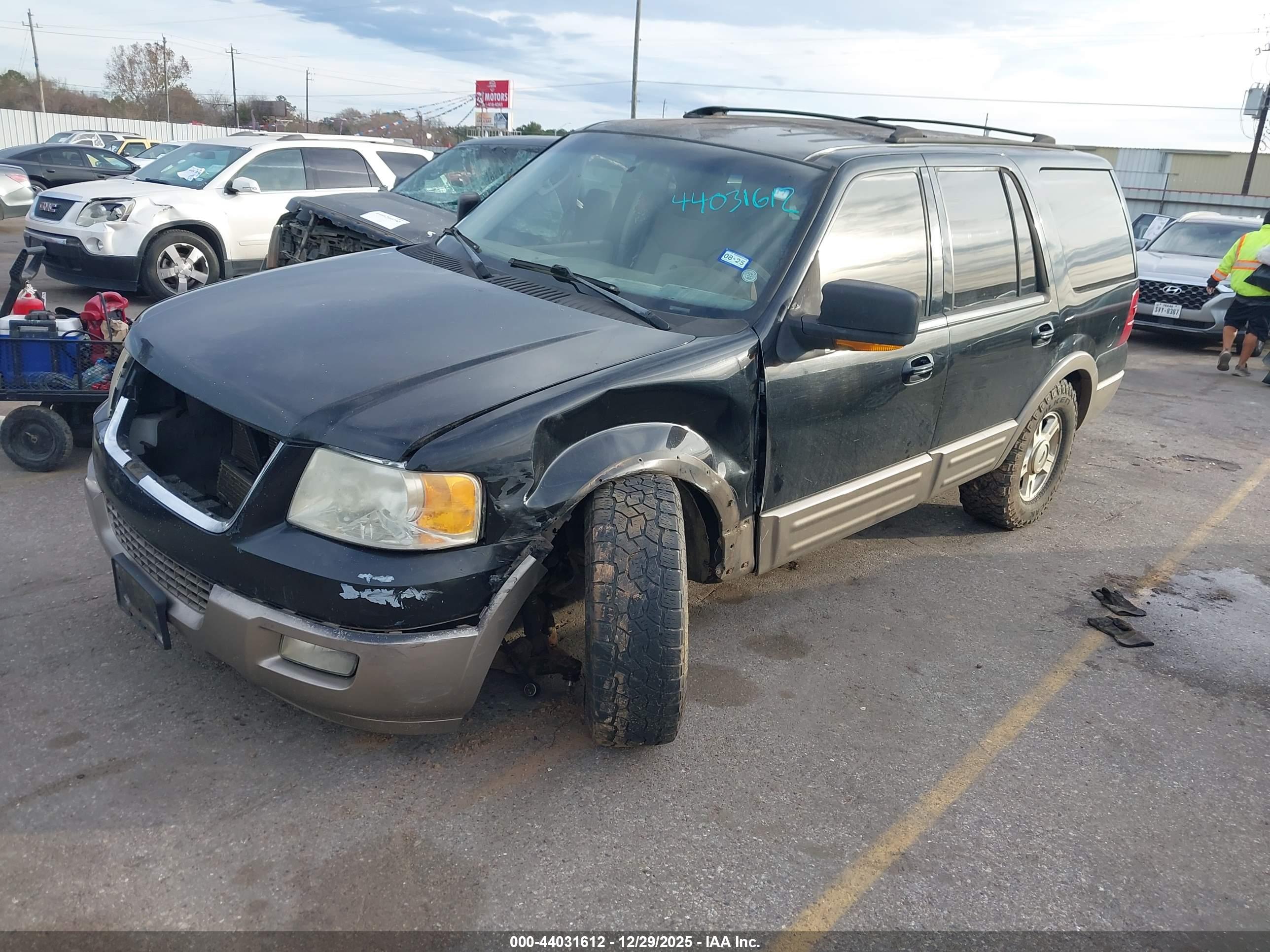 FORD EXPEDITION image 2