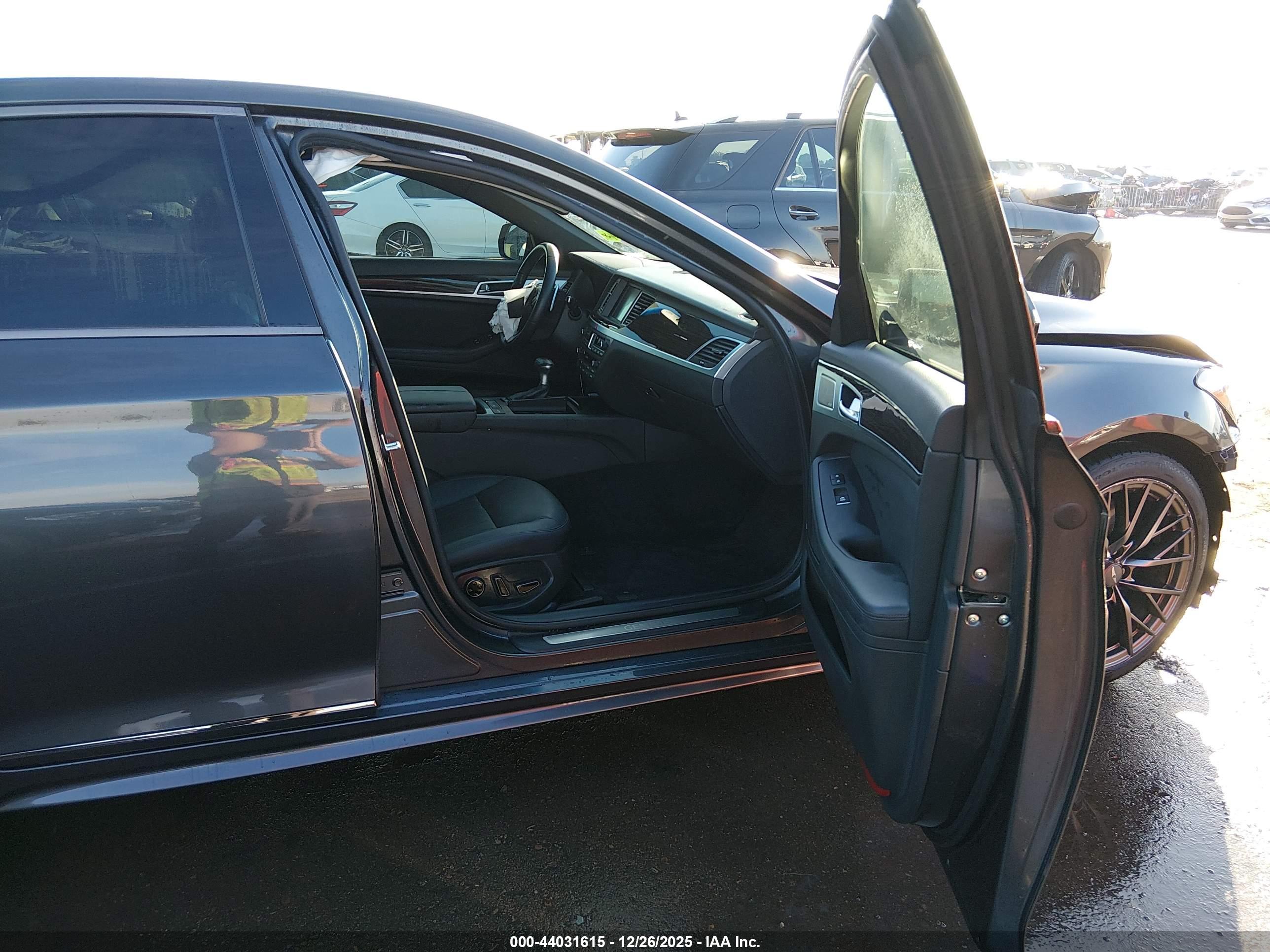 GENESIS G80 image 5
