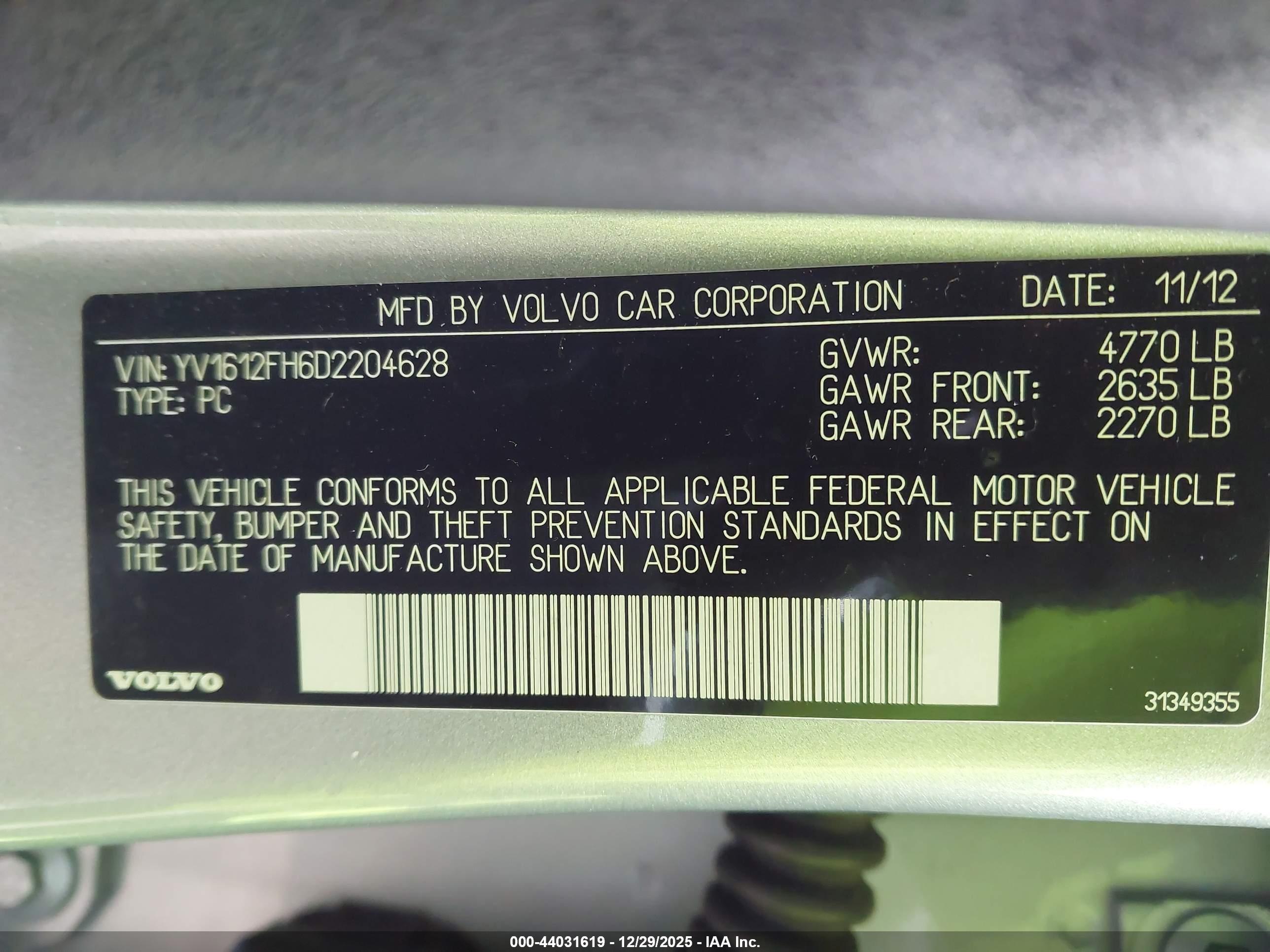 VOLVO S60 image 9