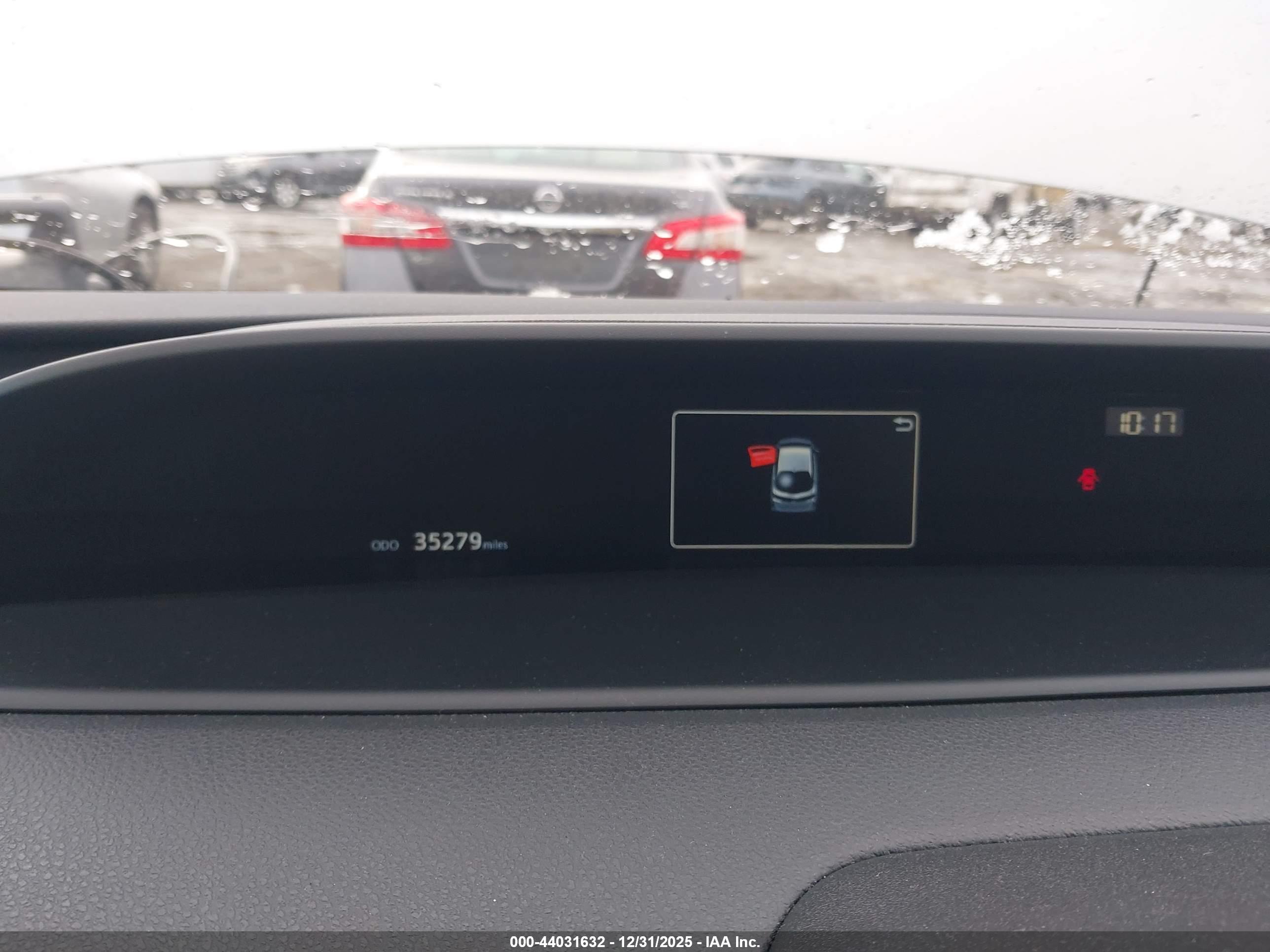 TOYOTA PRIUS image 7