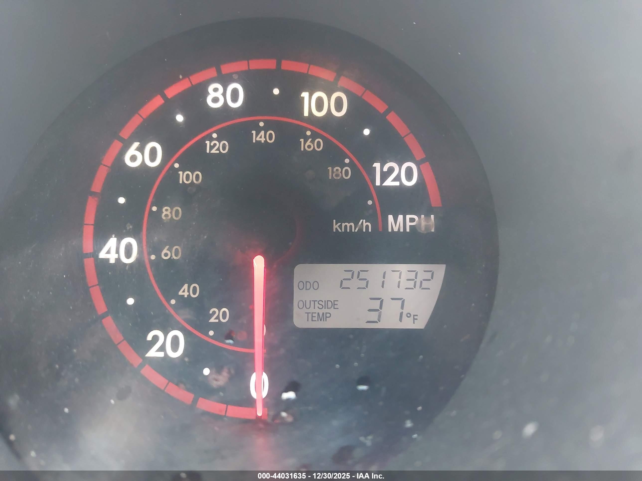 TOYOTA MATRIX image 7