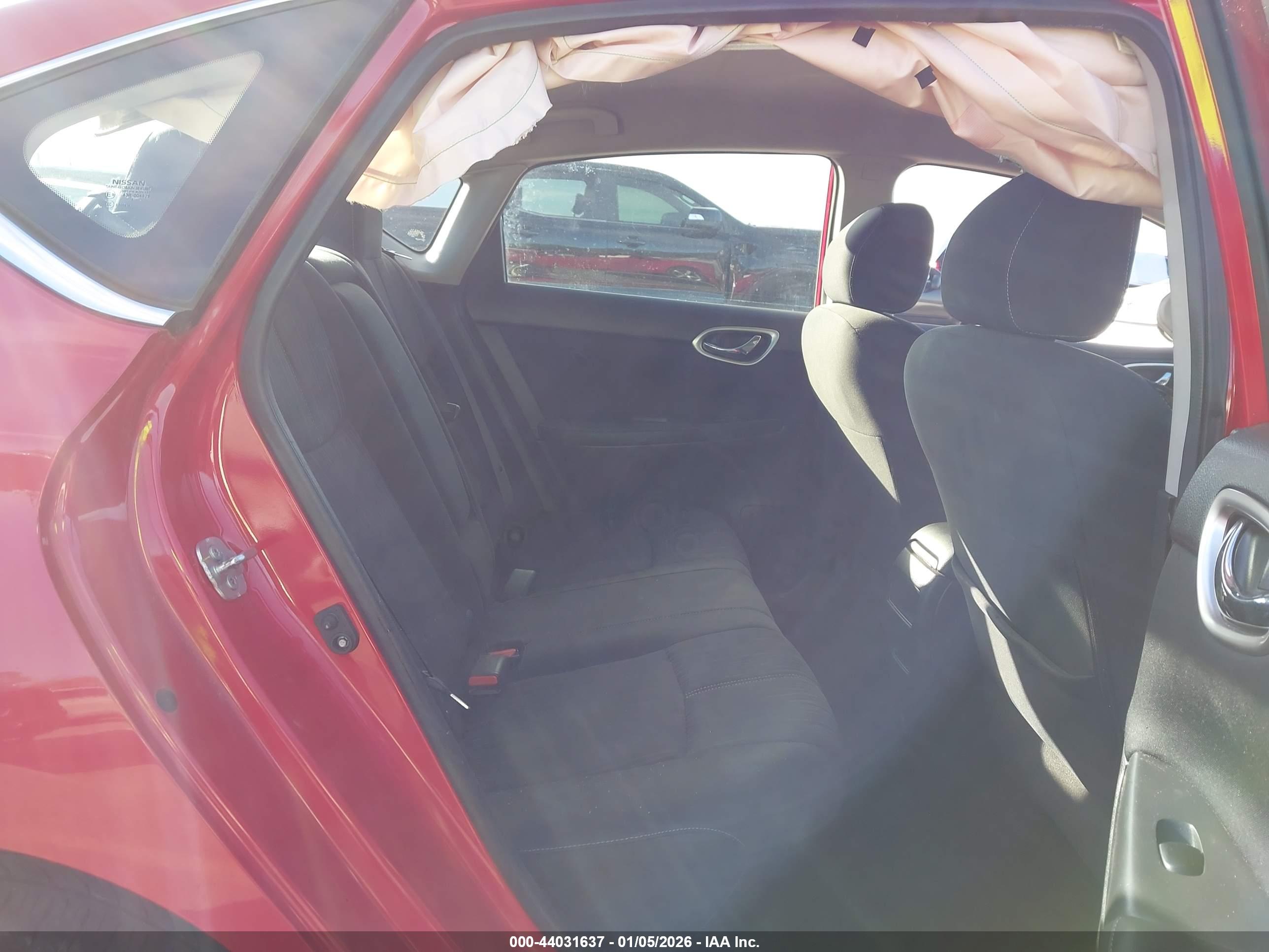 NISSAN SENTRA image 8