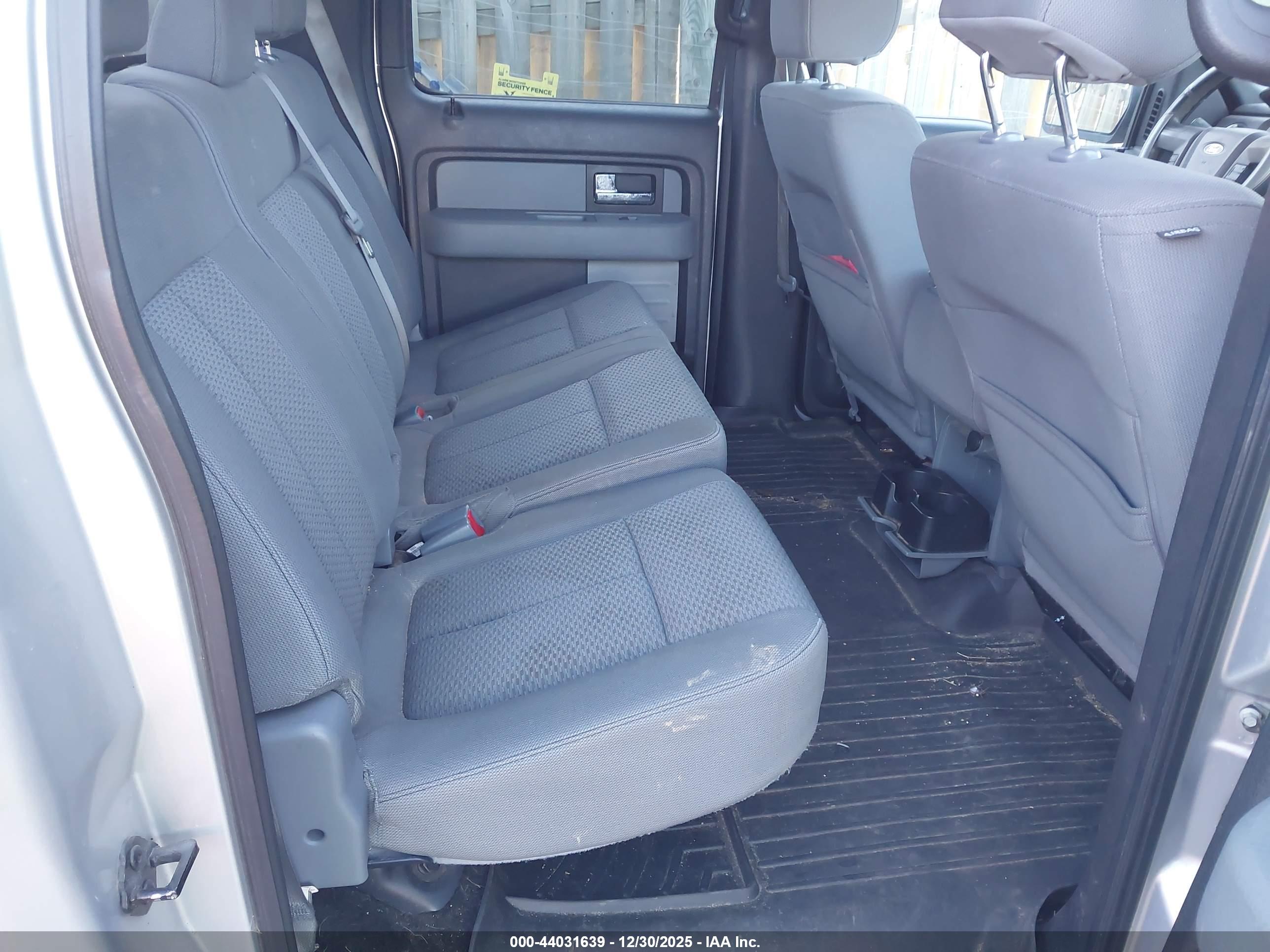 FORD F-150 image 8