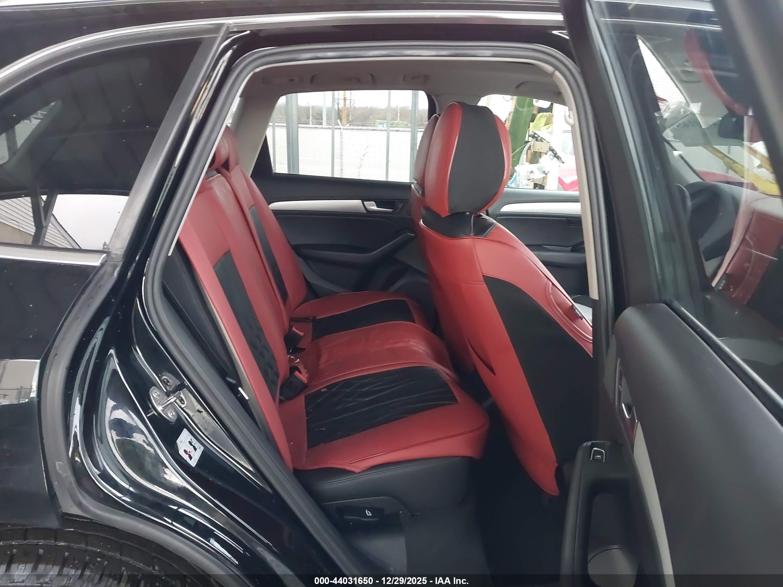 AUDI Q5 image 8