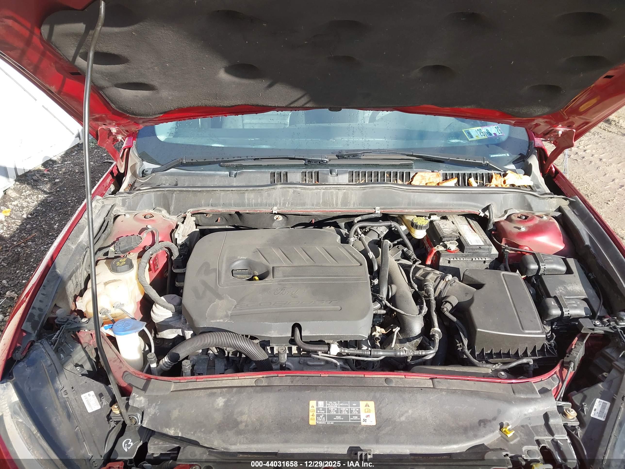 FORD FUSION image 10