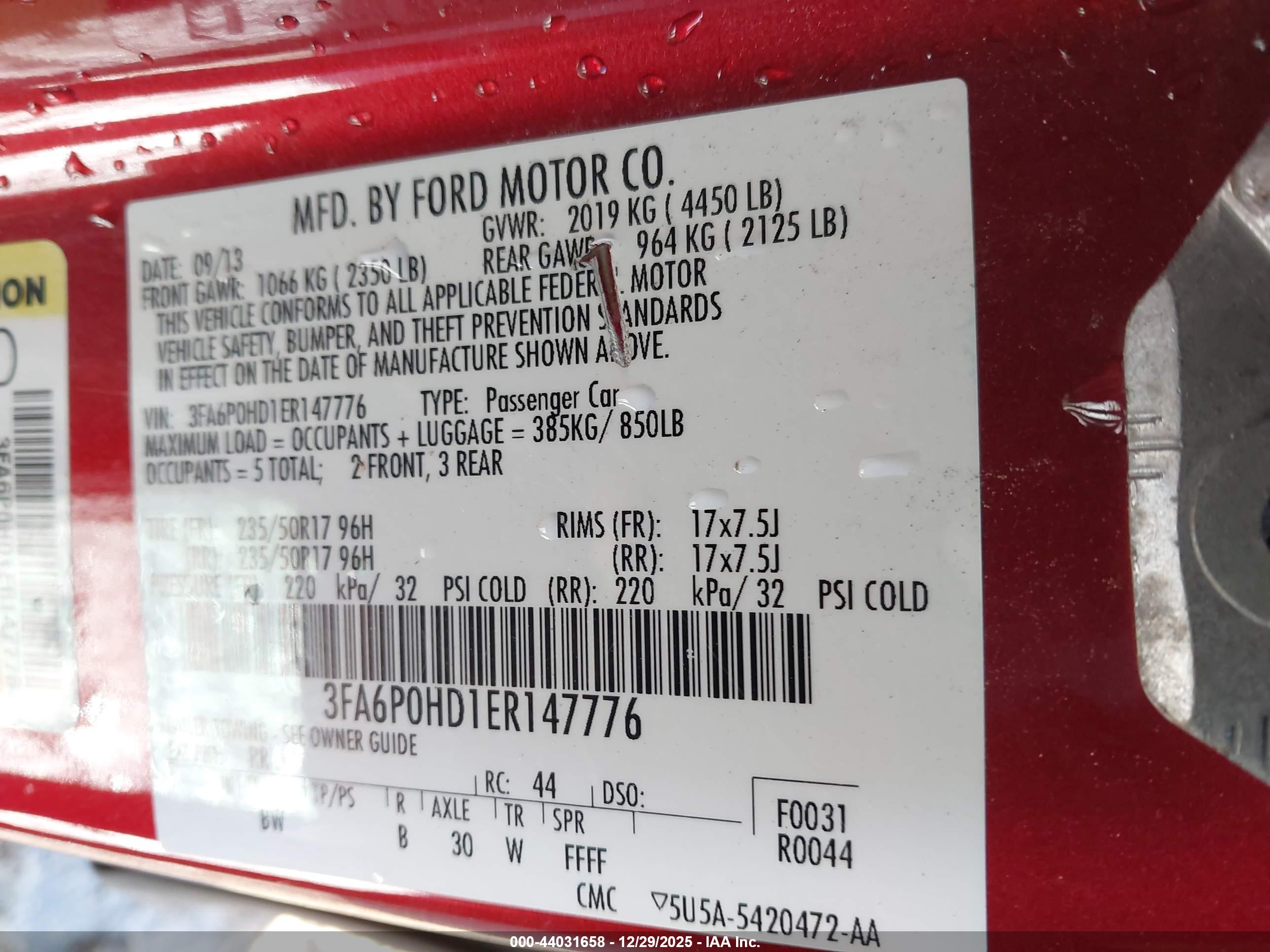 FORD FUSION image 9