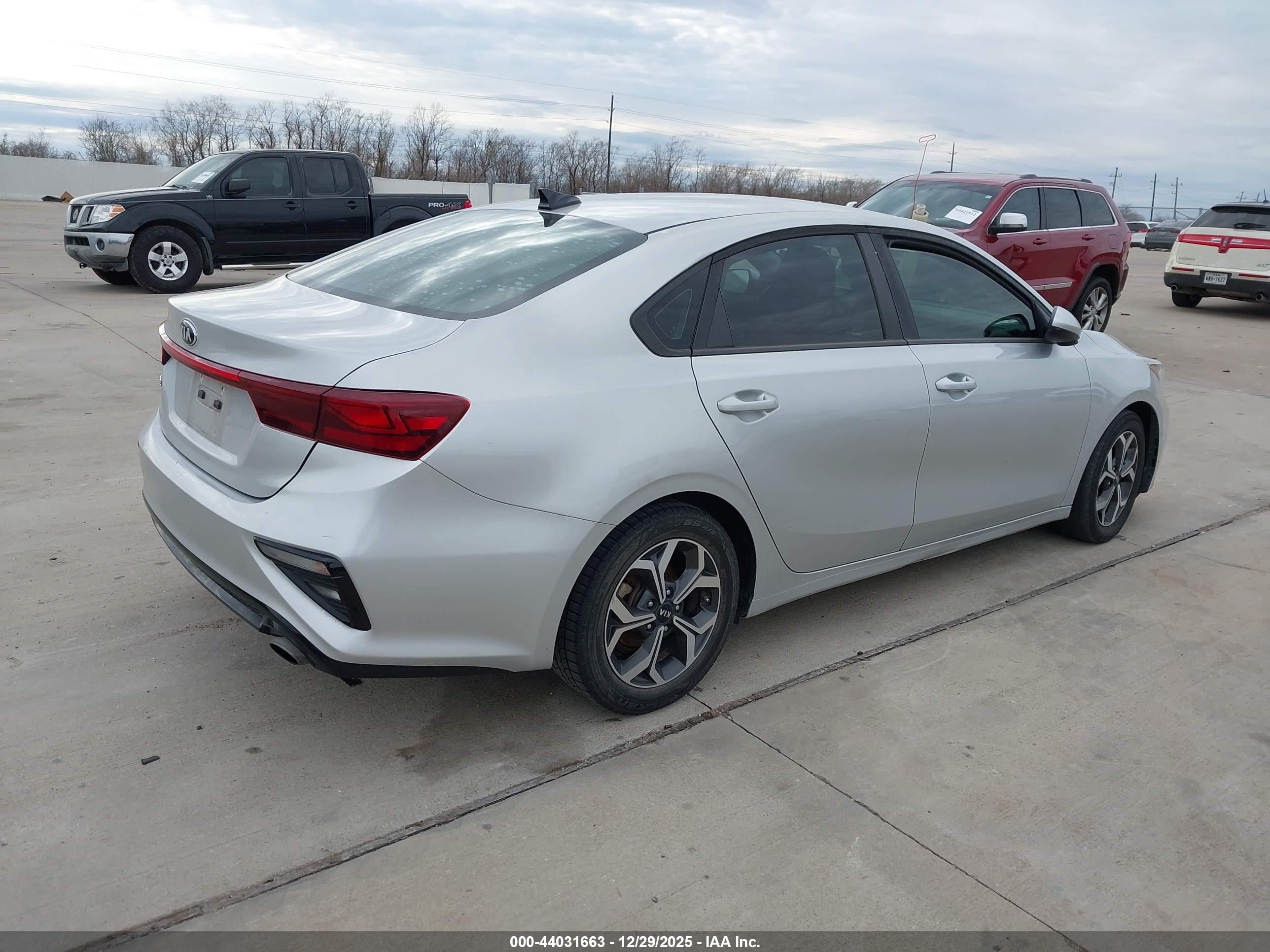 KIA FORTE image 4