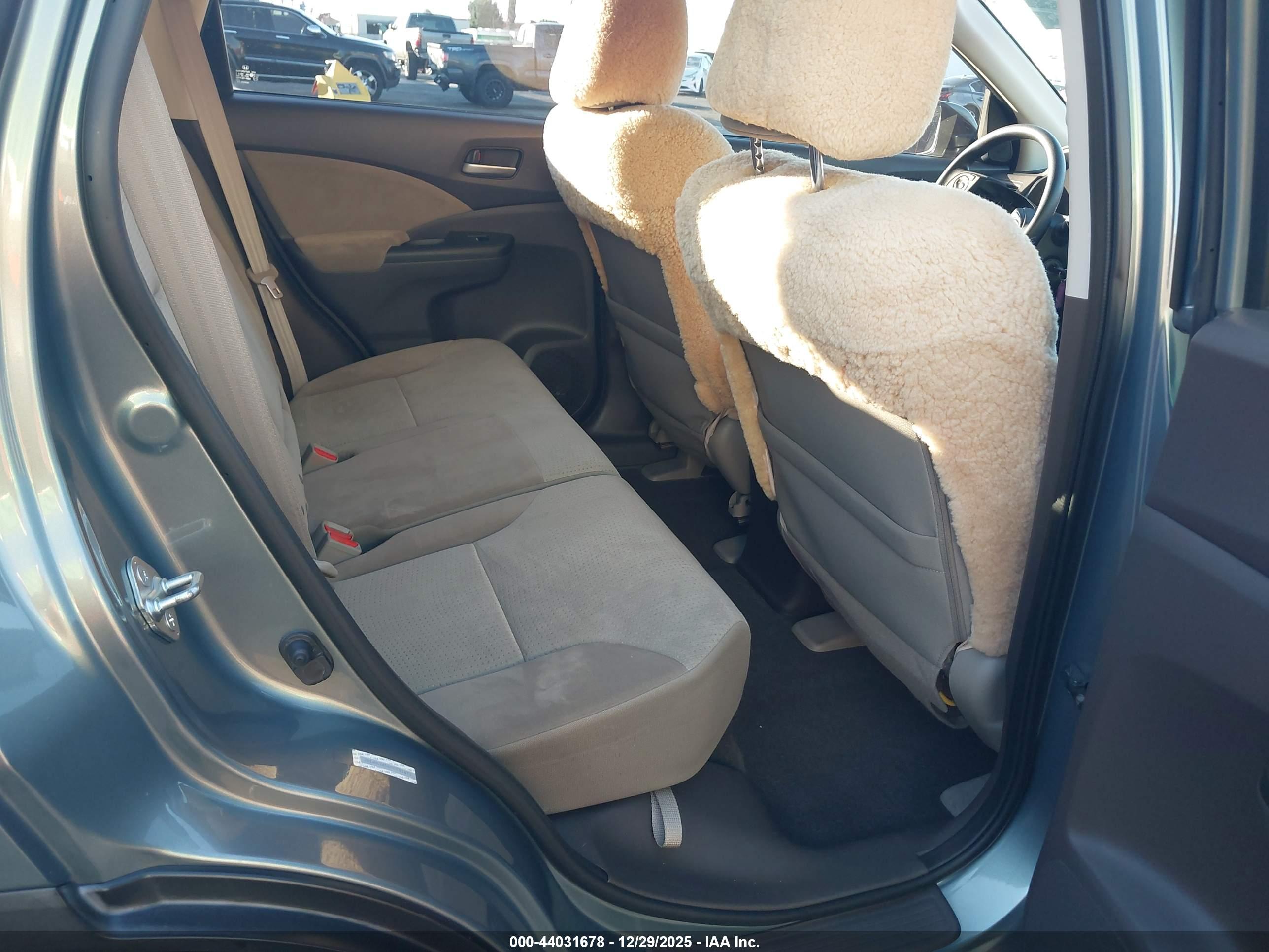 HONDA CR-V image 8