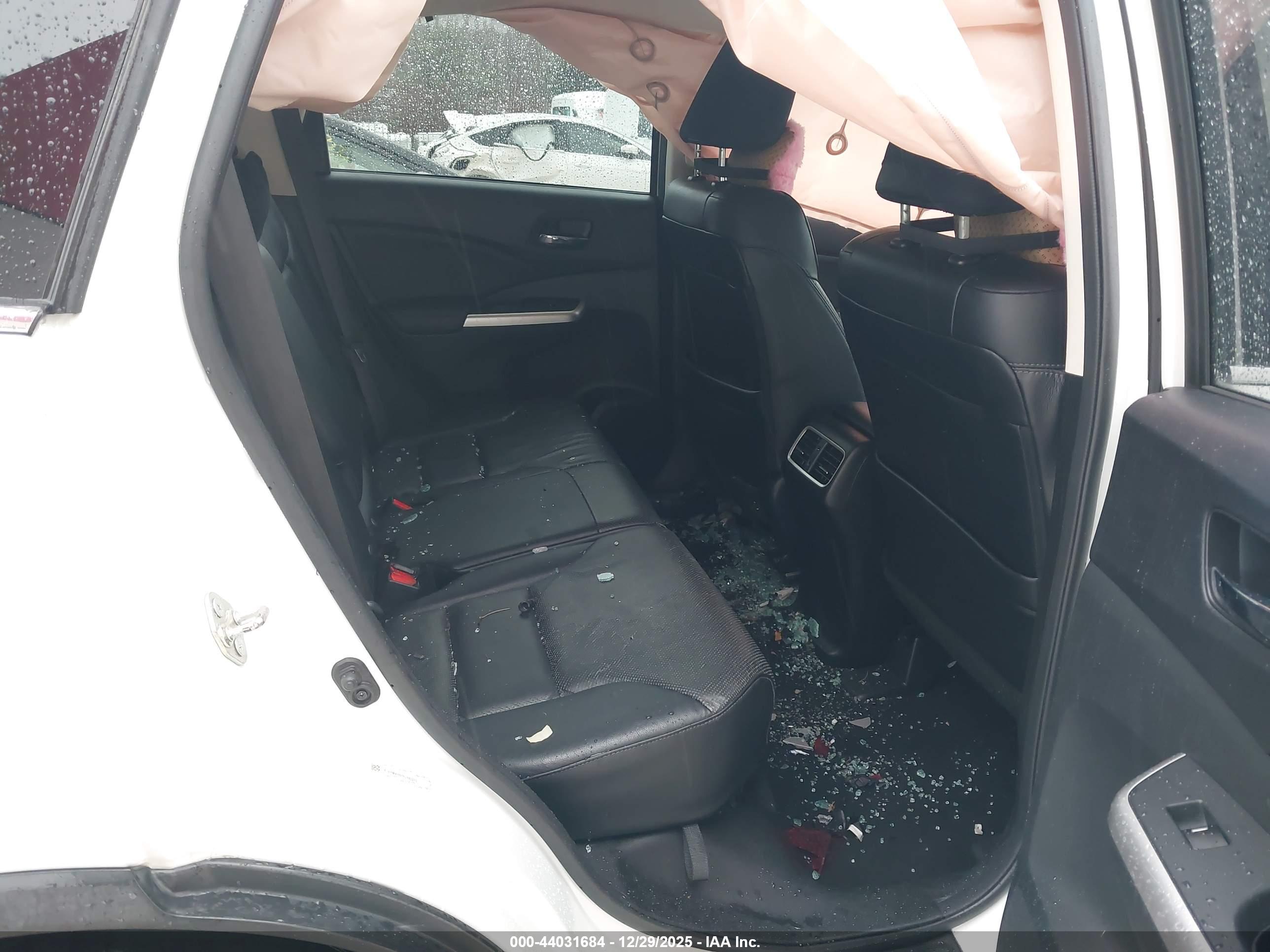 HONDA CR-V image 8