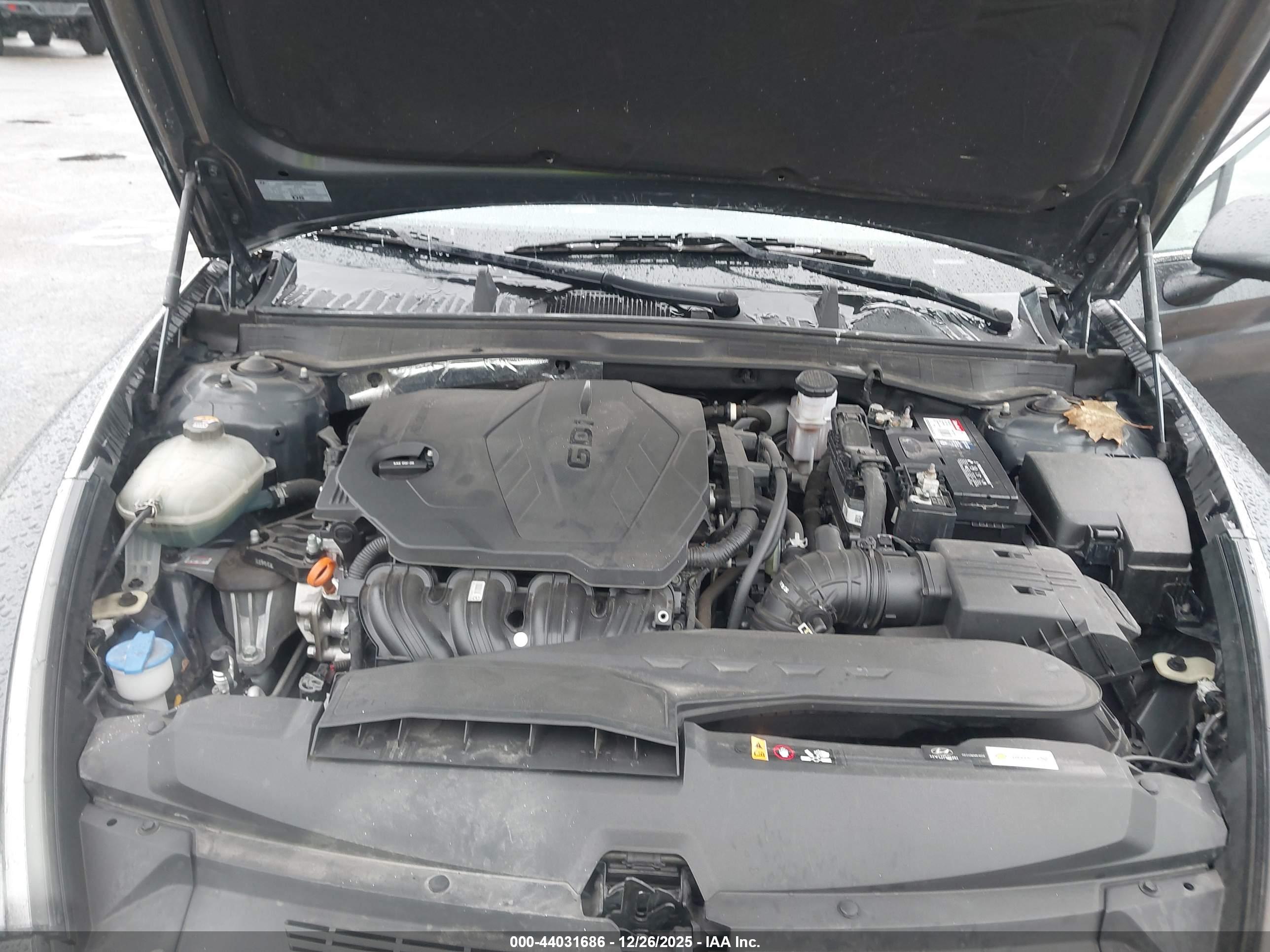 HYUNDAI SONATA image 10