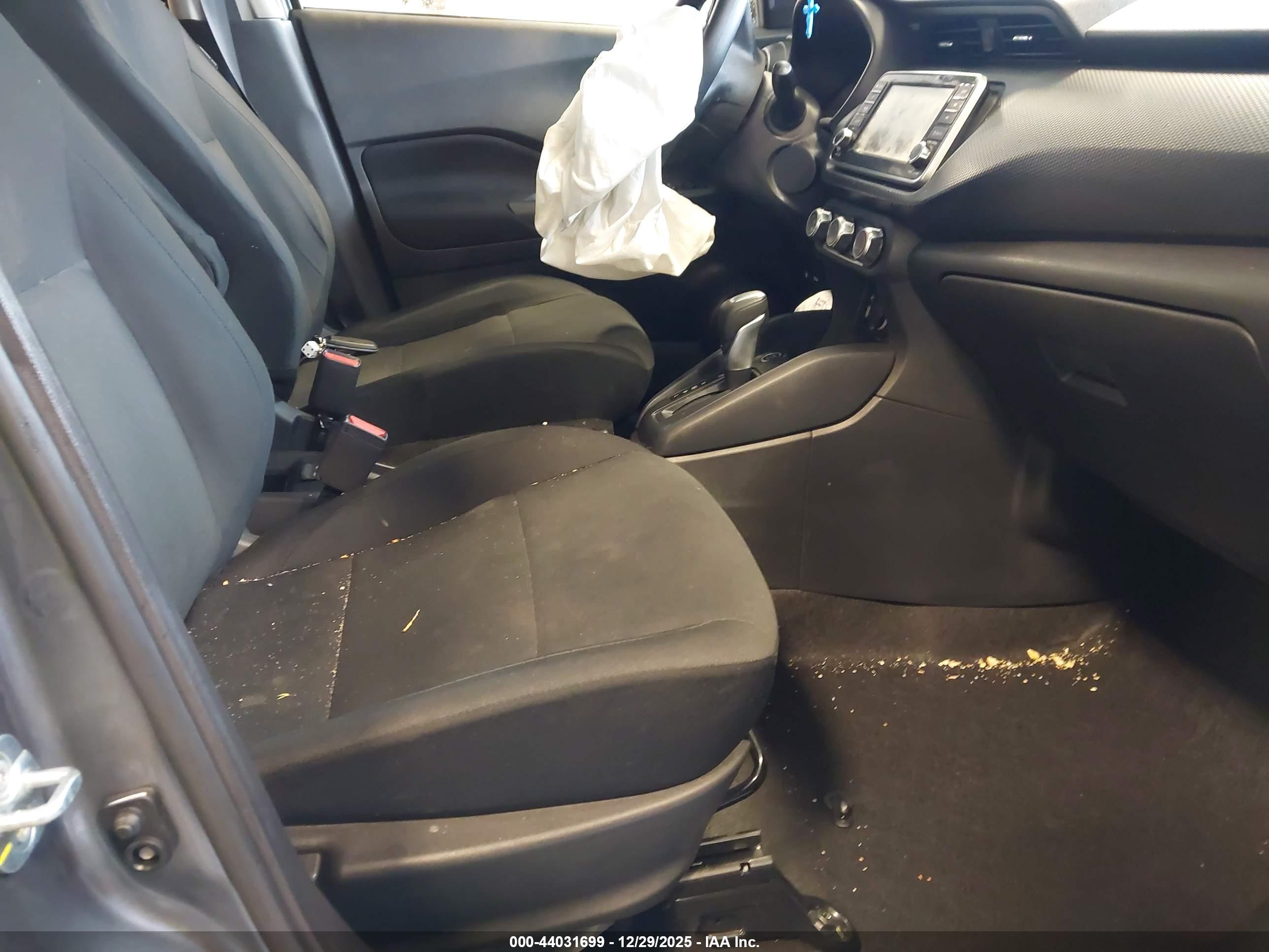 NISSAN KICKS image 5