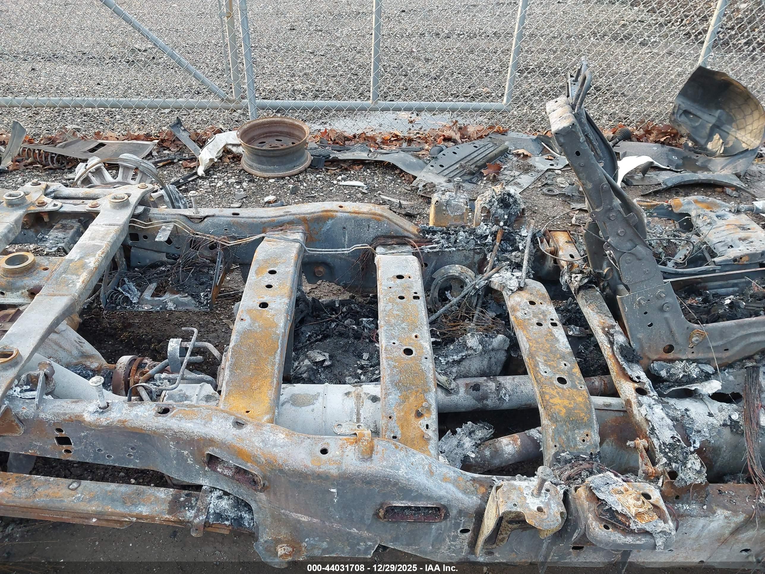 FORD F-250 image 8