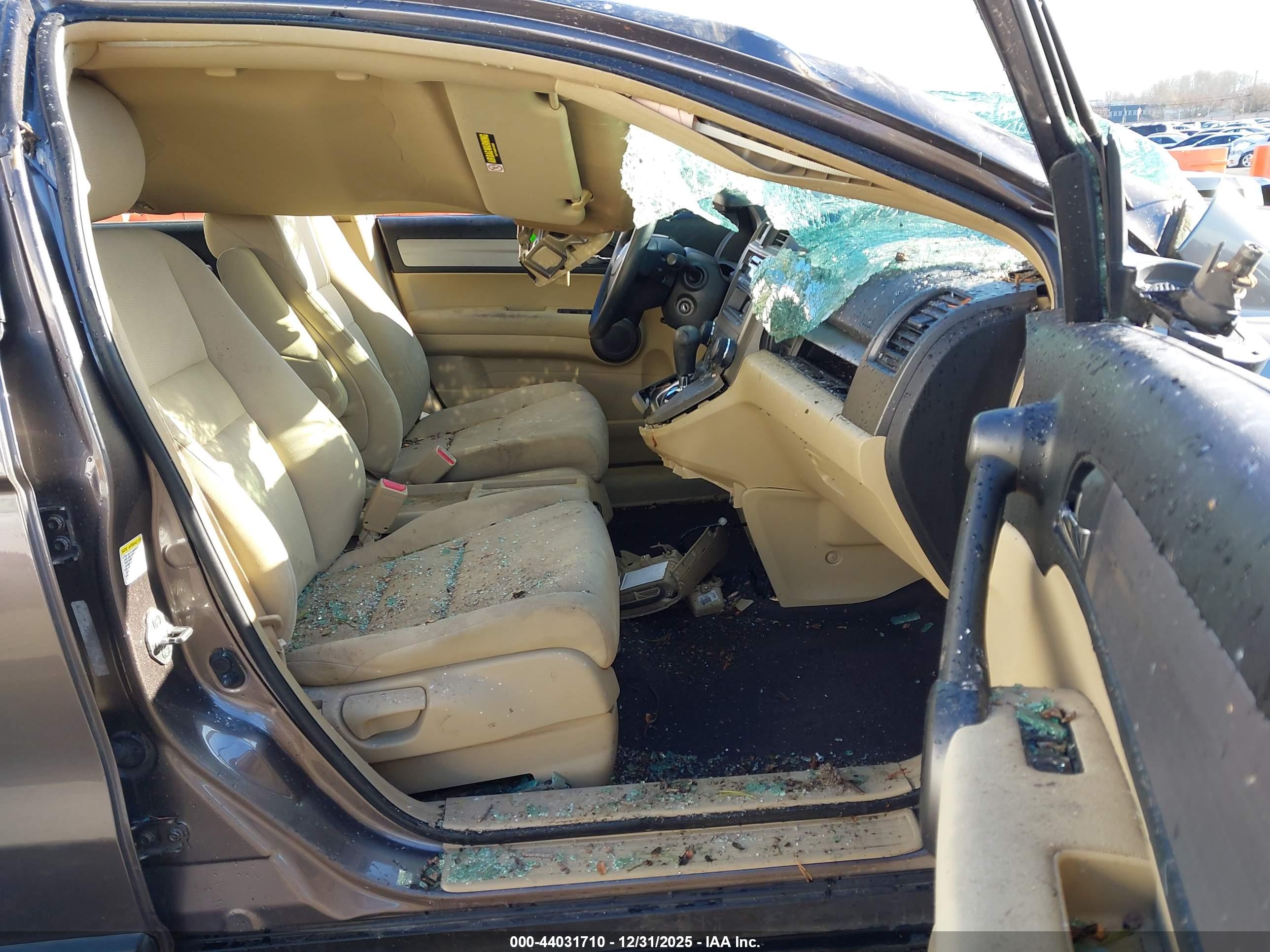 HONDA CR-V image 5