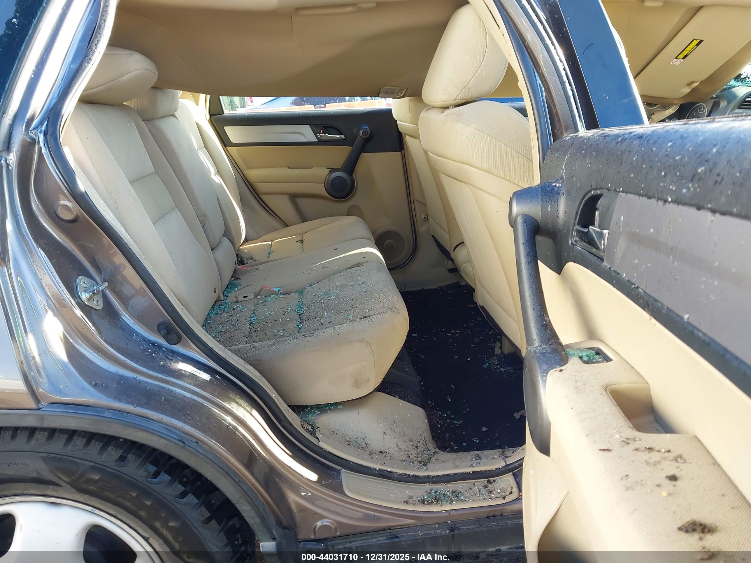 HONDA CR-V image 8