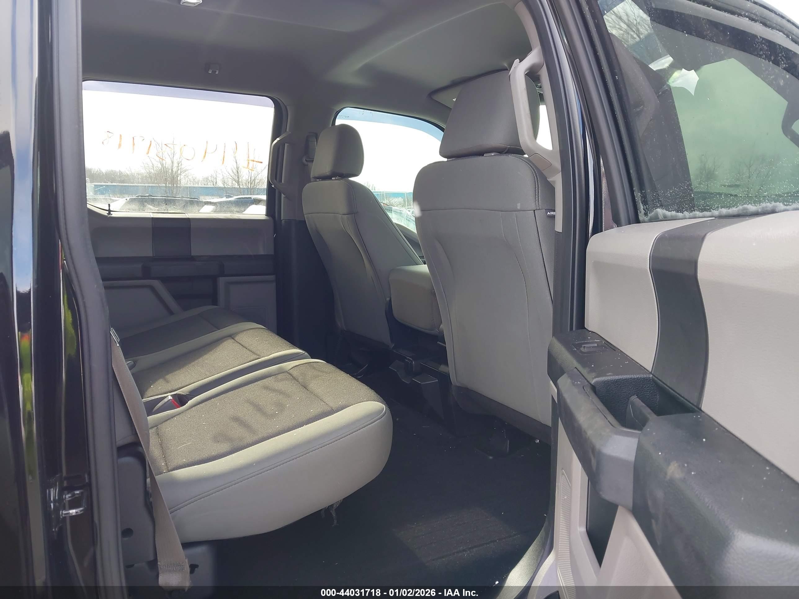 FORD F-150 image 8