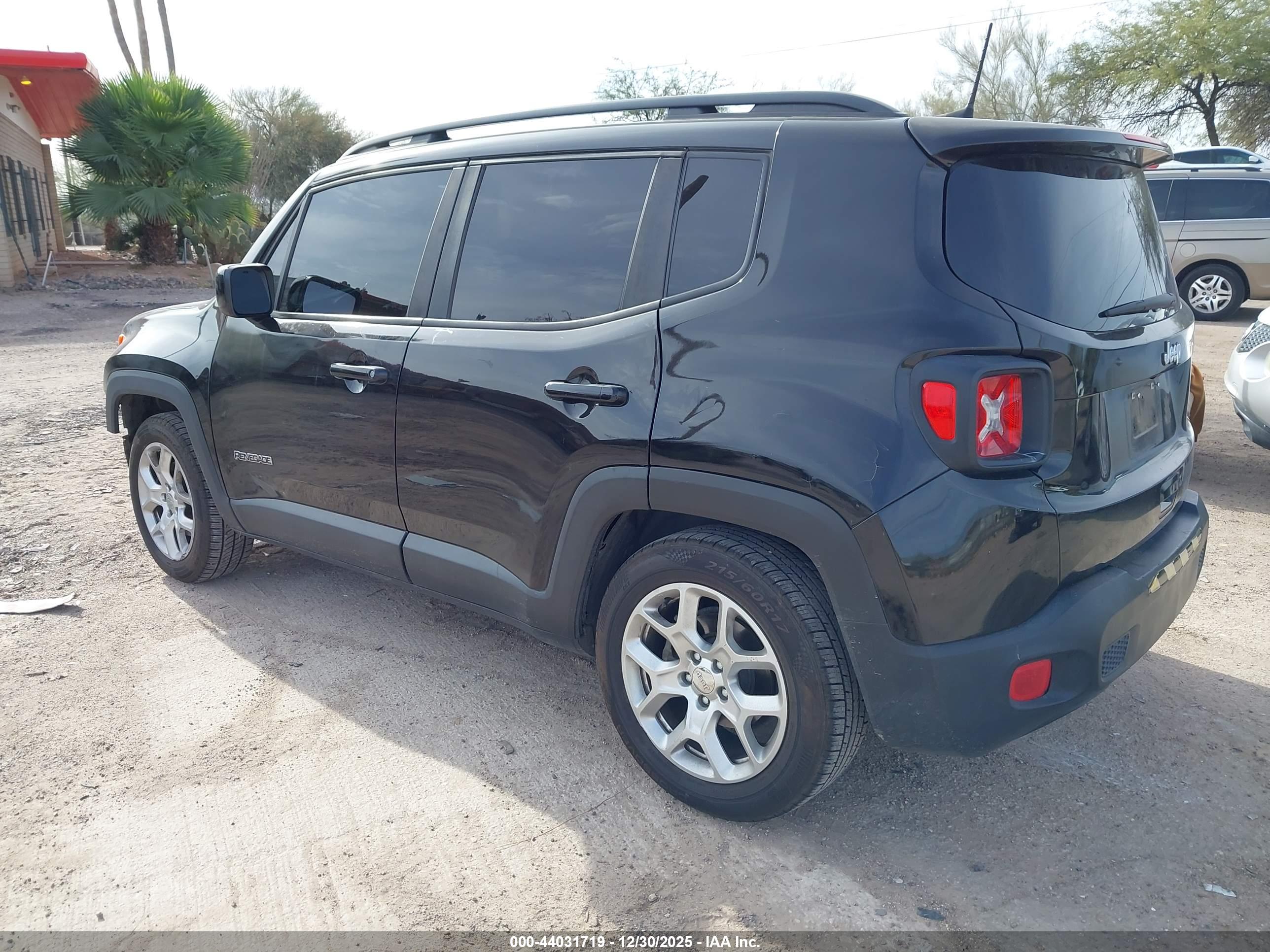 JEEP RENEGADE image 3
