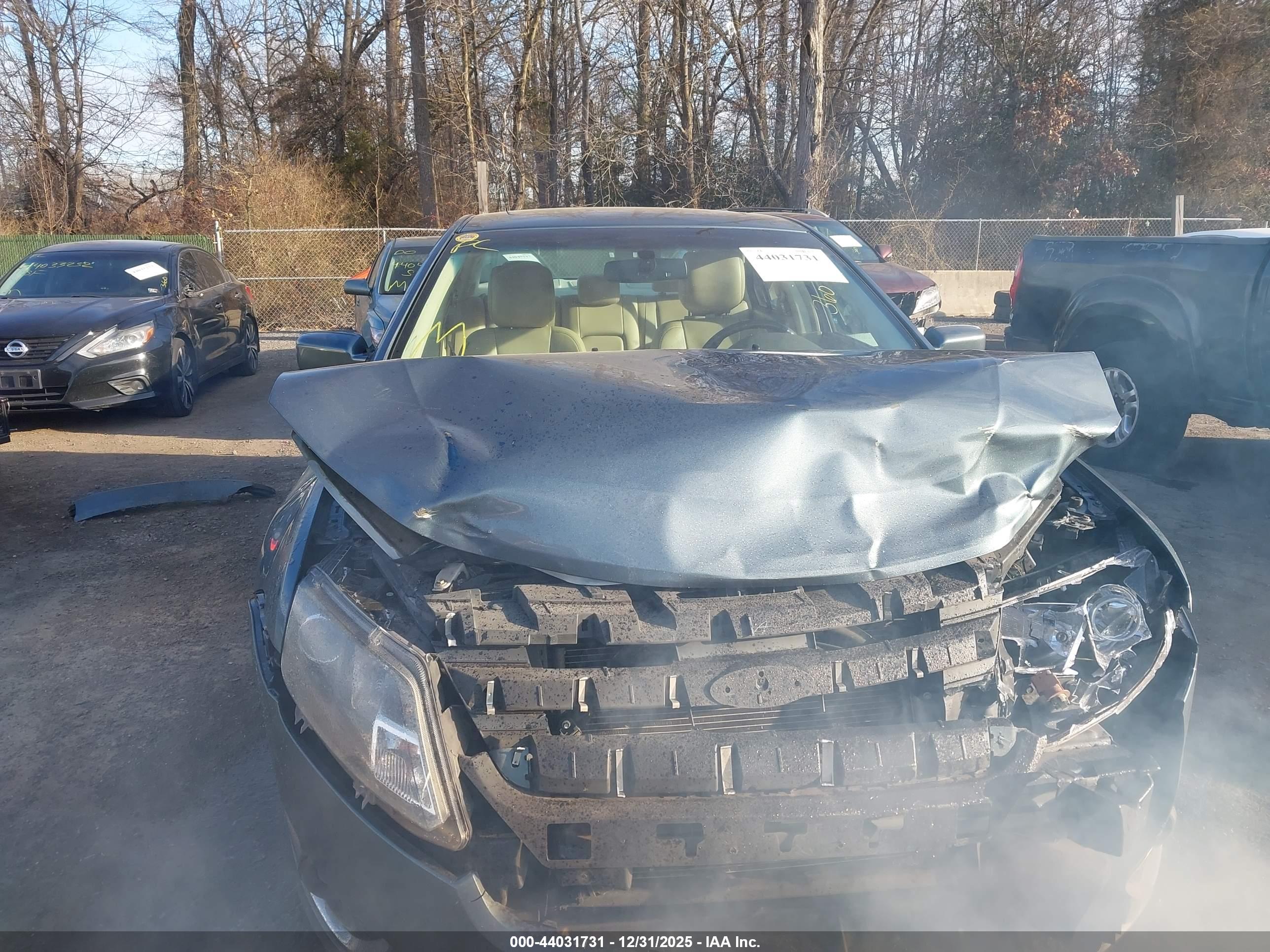 FORD FUSION image 6