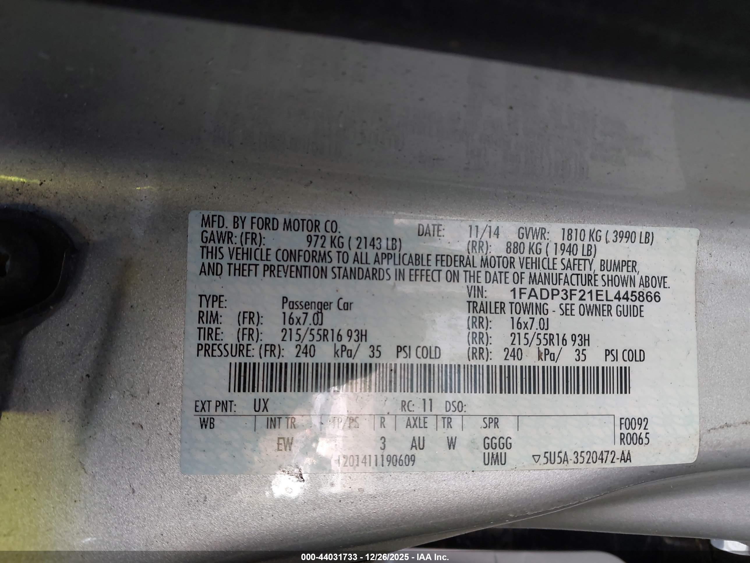 FORD FOCUS image 9