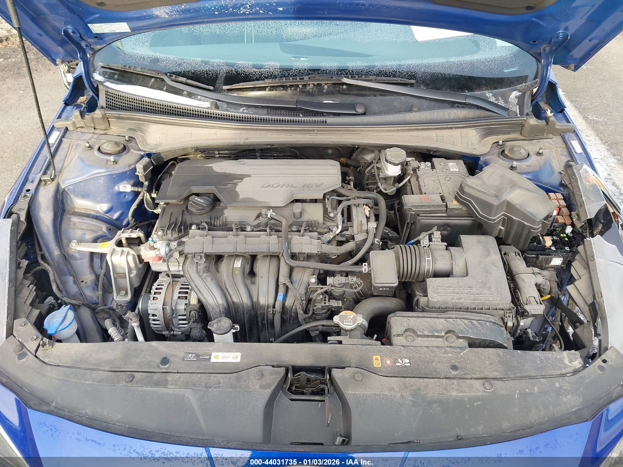 HYUNDAI ELANTRA image 10