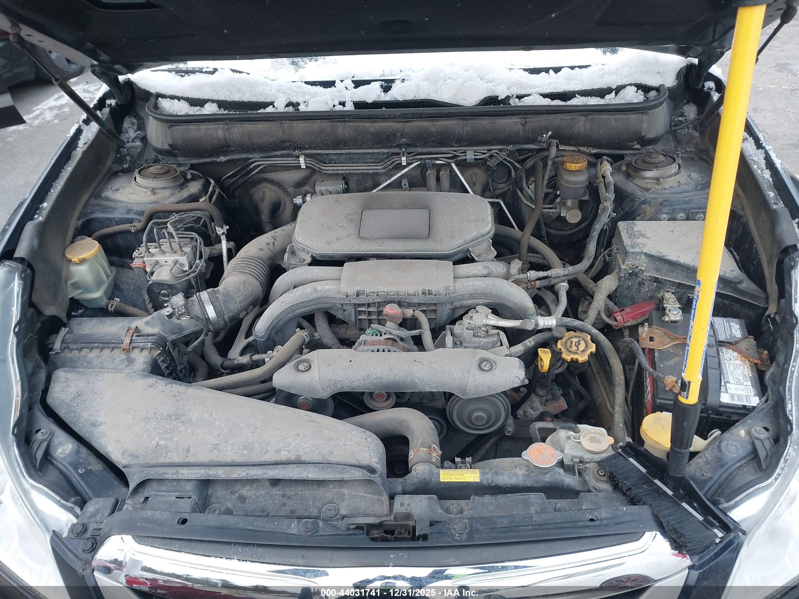 SUBARU OUTBACK image 10