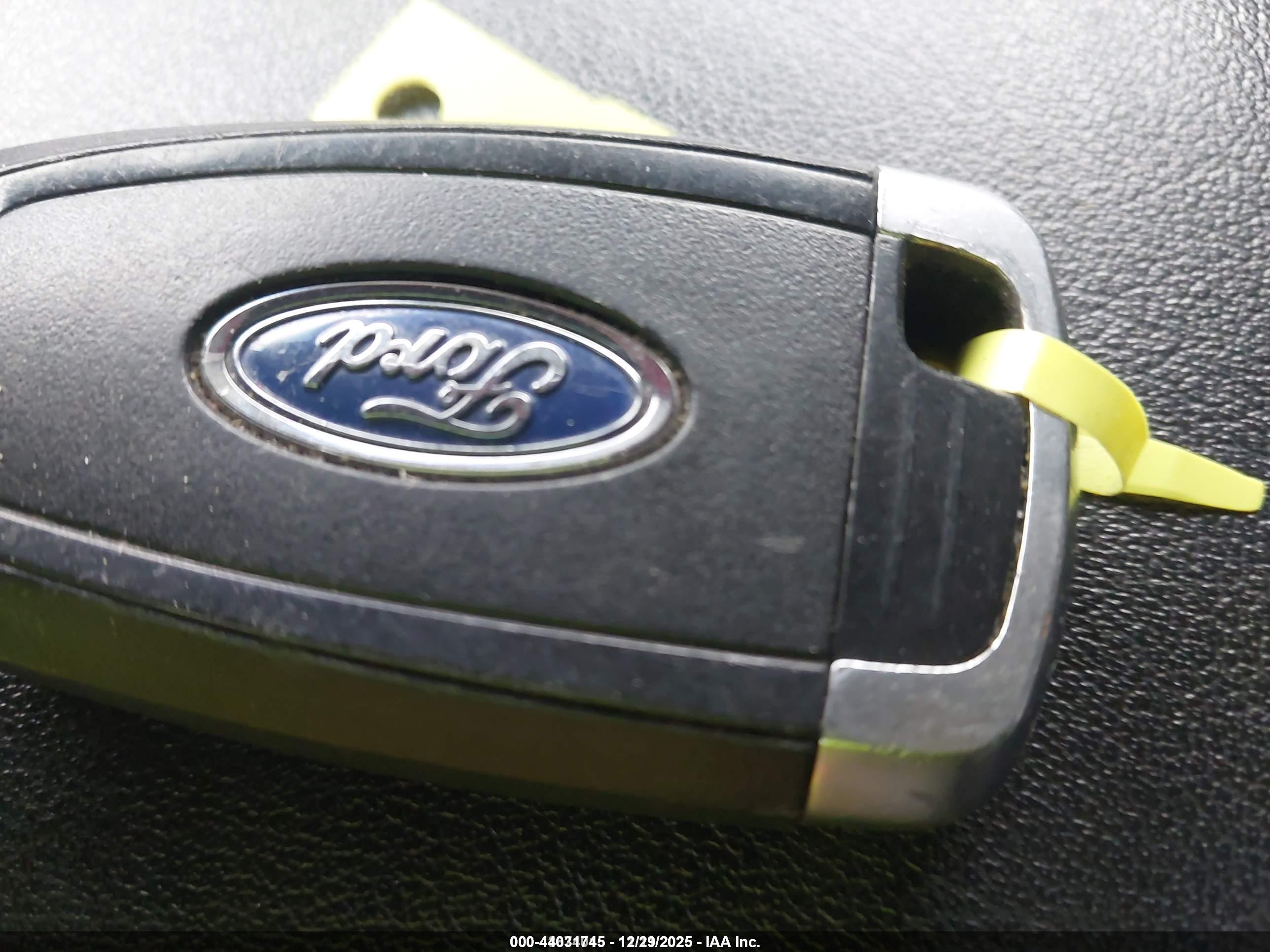 FORD EDGE image 11