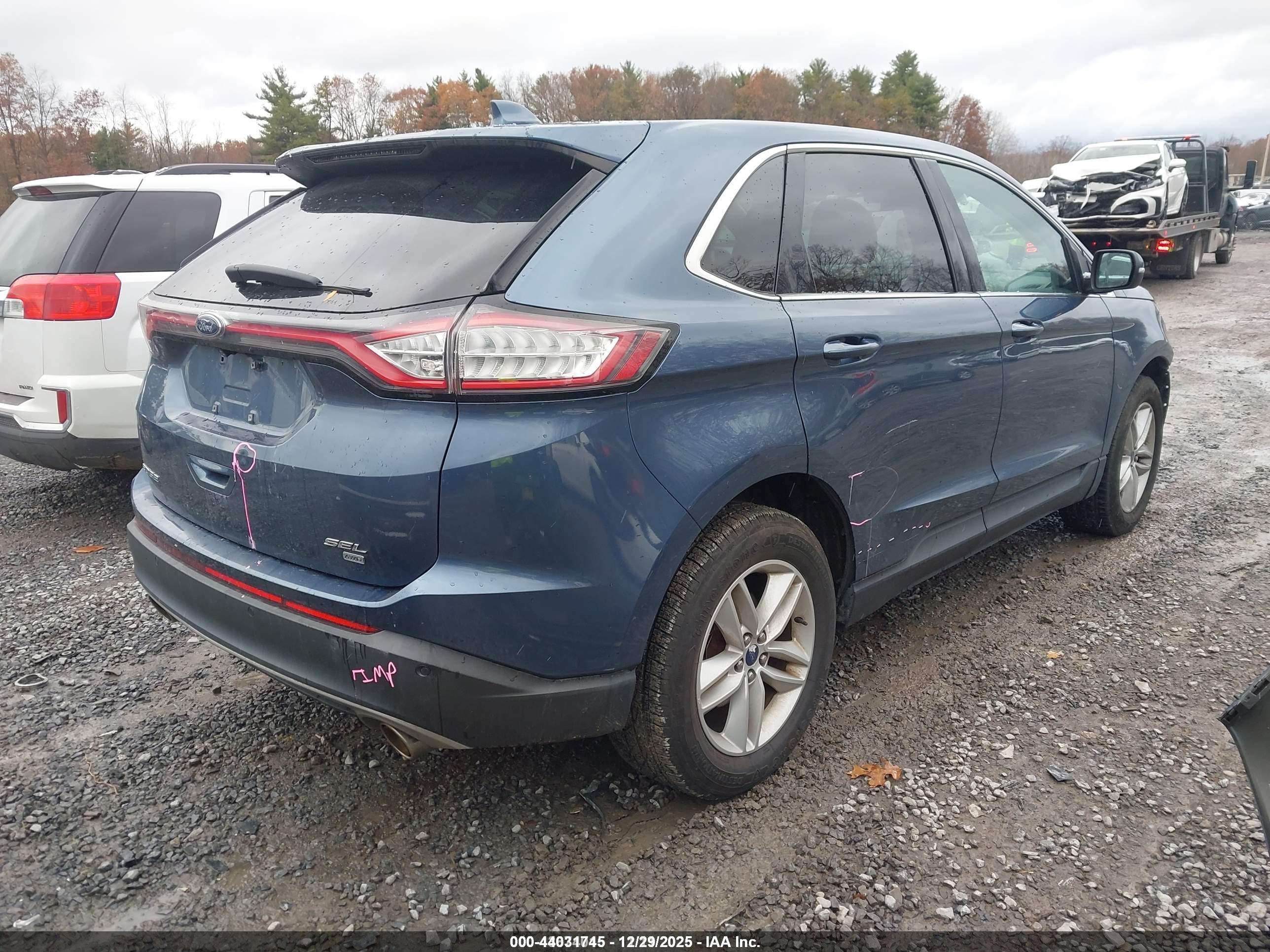 FORD EDGE image 4