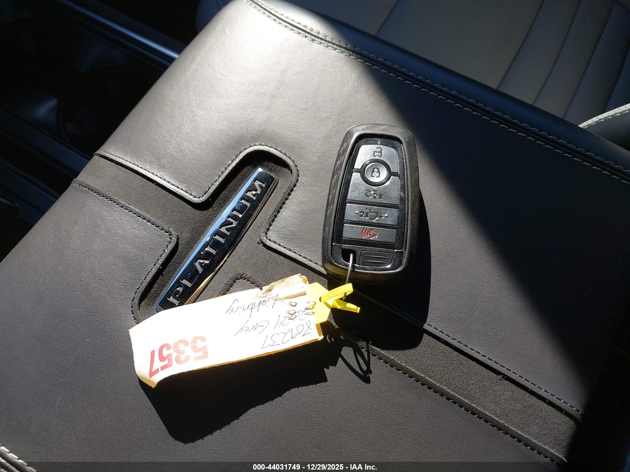 FORD F-150 image 11