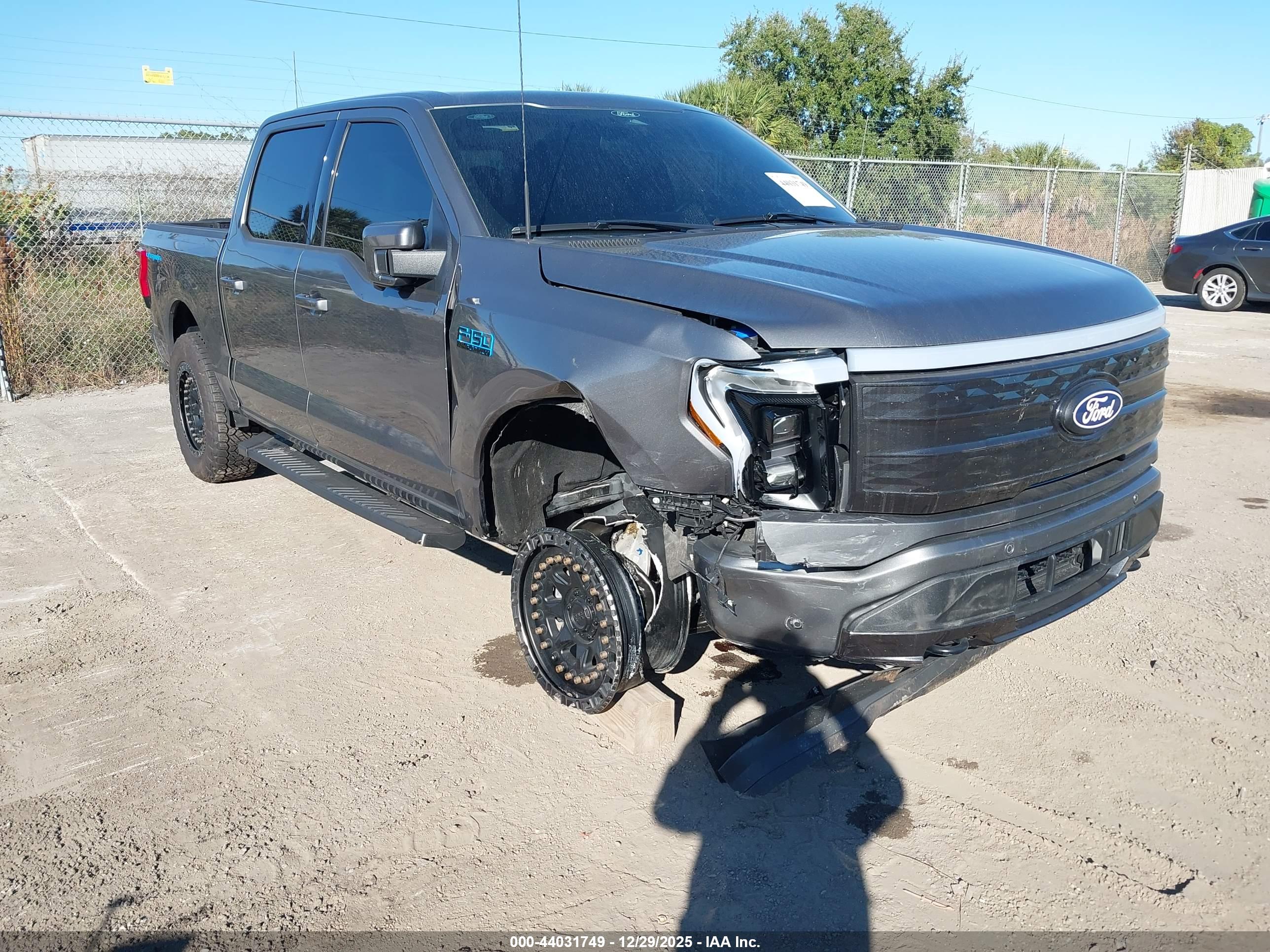 FORD F-150 image 6