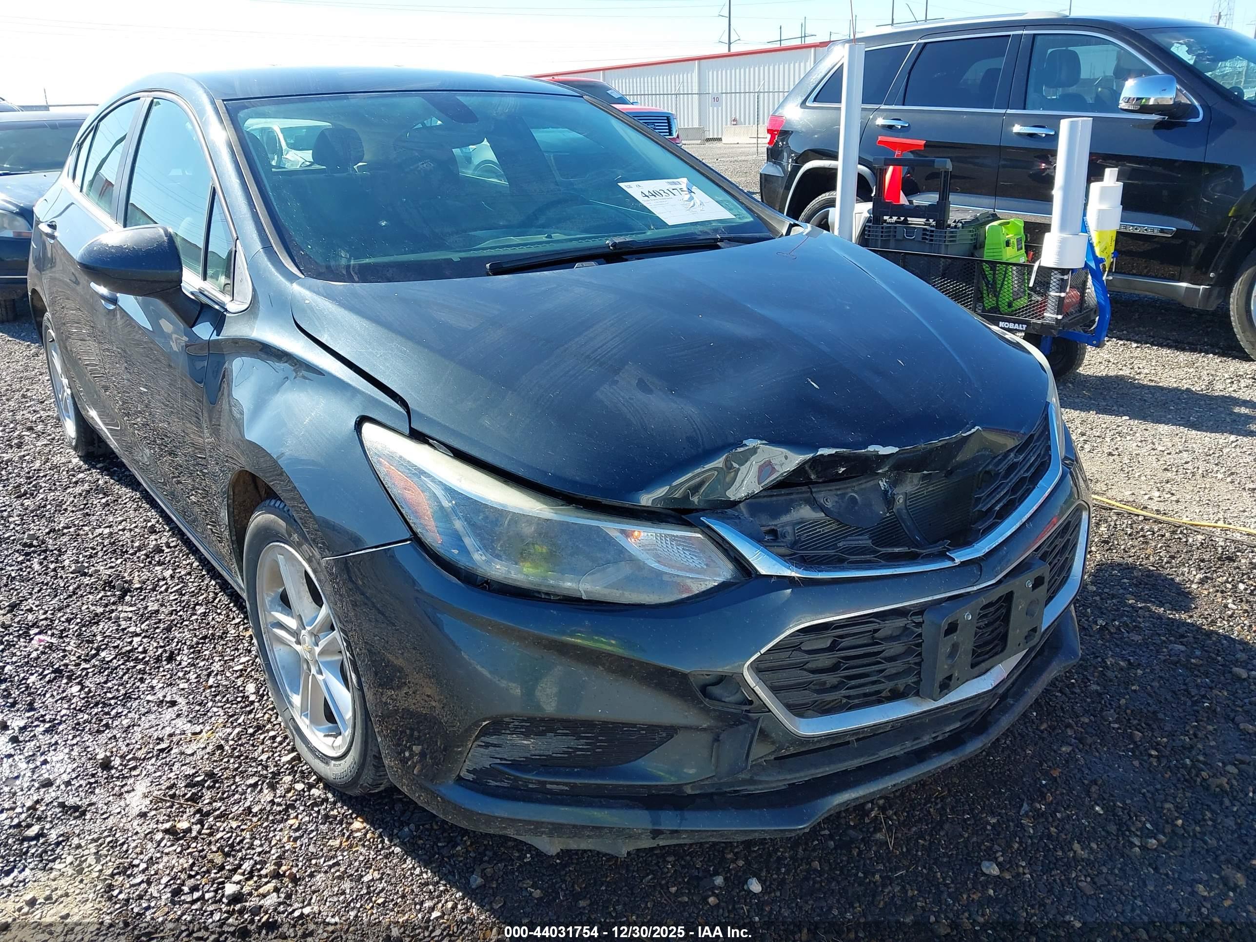 CHEVROLET CRUZE image 6
