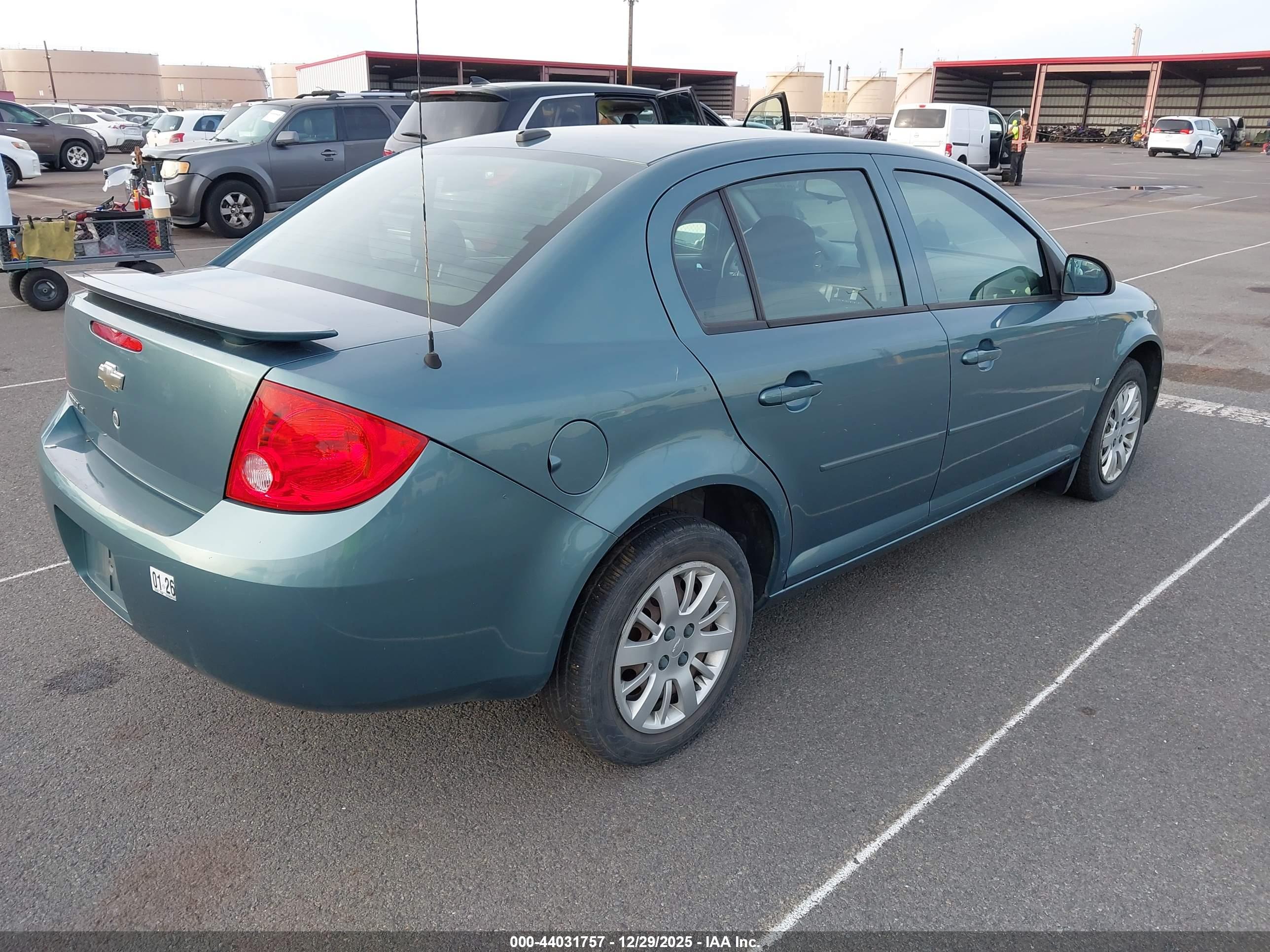 CHEVROLET COBALT image 4