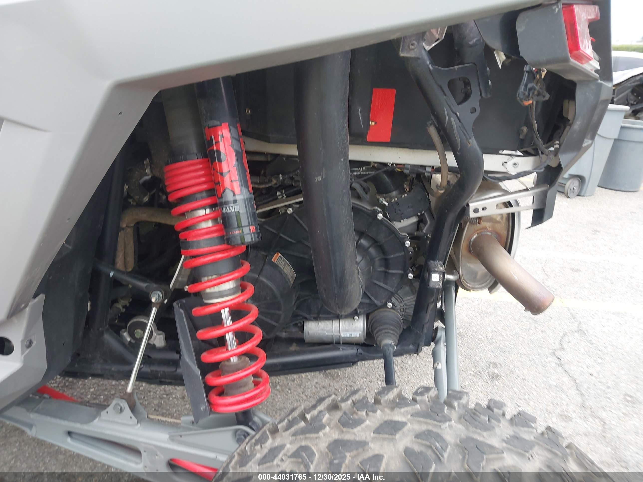 POLARIS RZR image 9