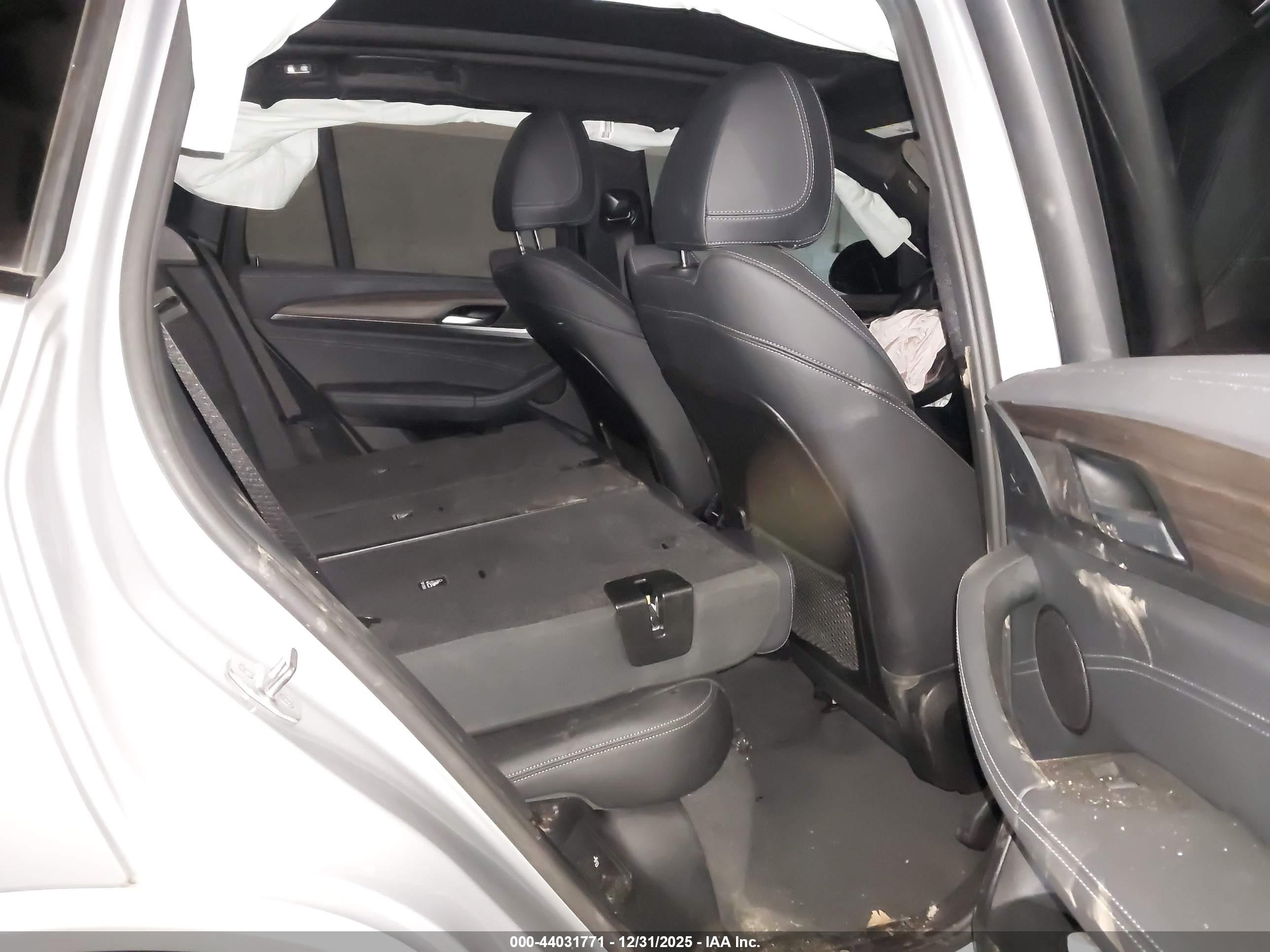 BMW X3 image 8