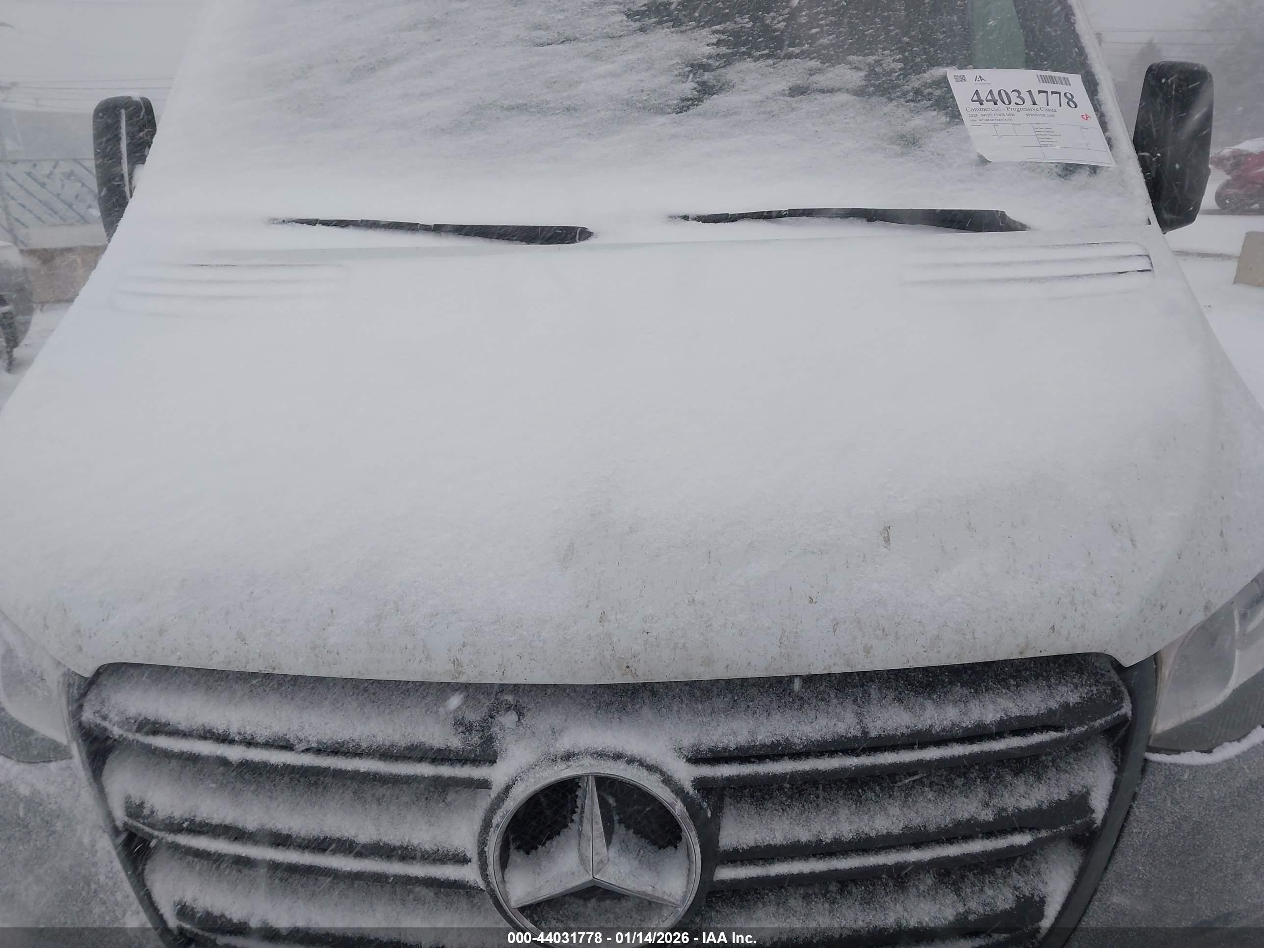 MERCEDES-BENZ SPRINTER image 10