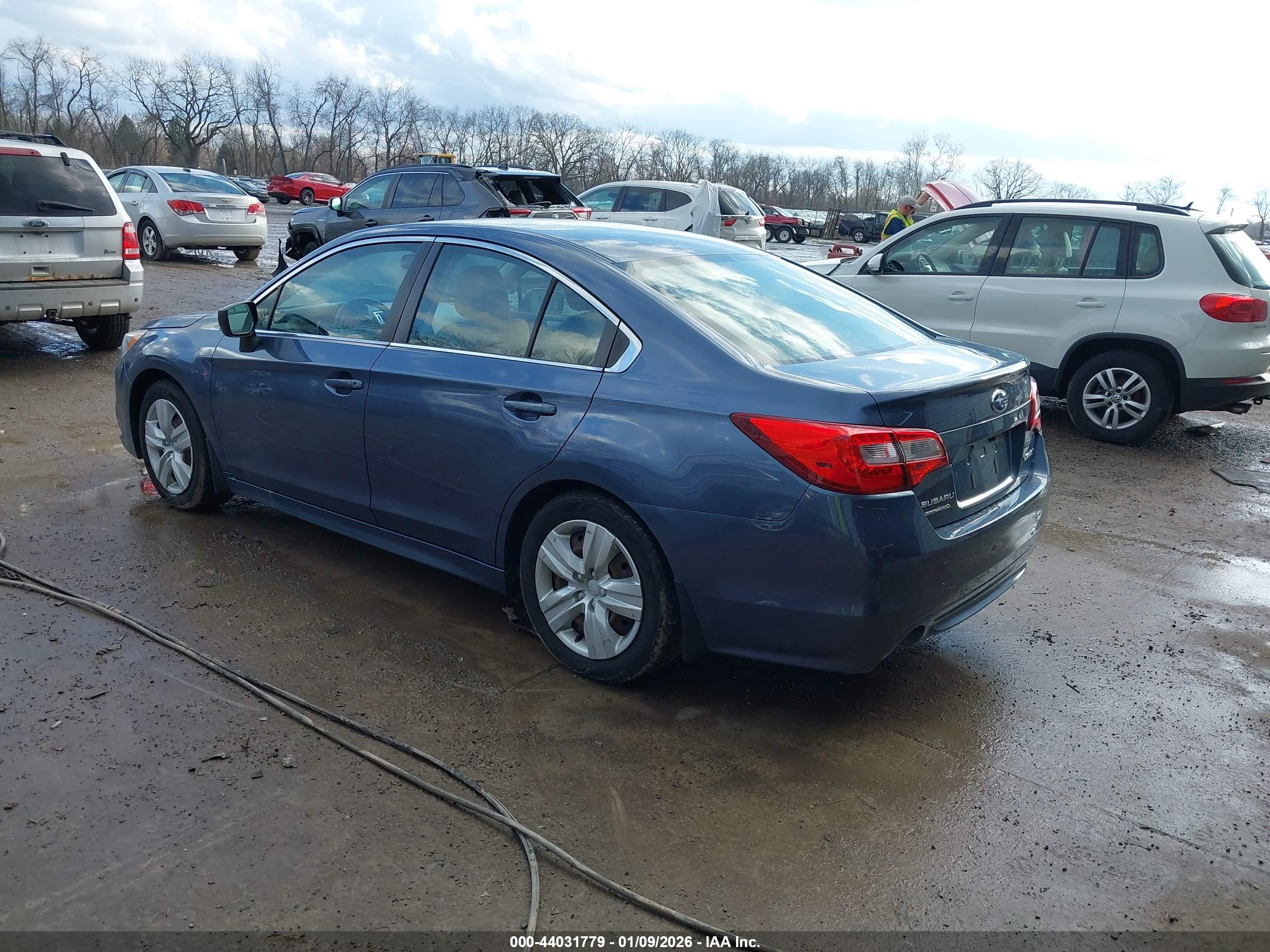 SUBARU LEGACY image 3