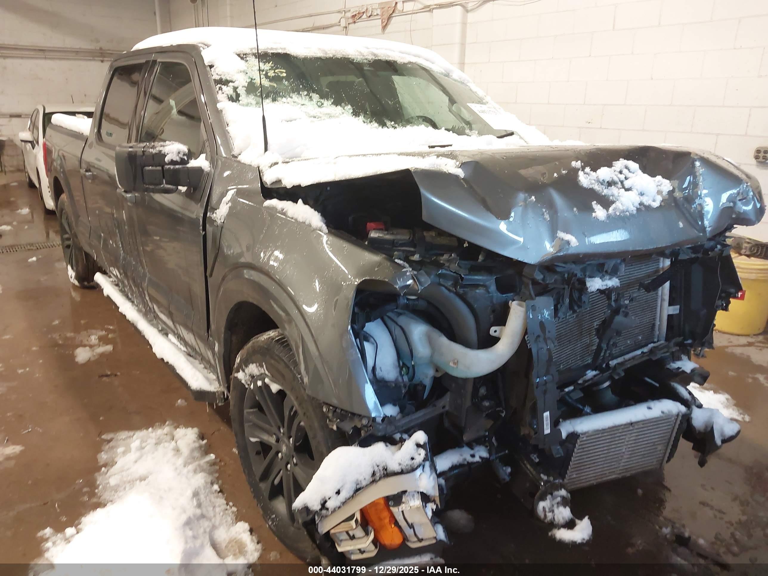 FORD F-150 image 6