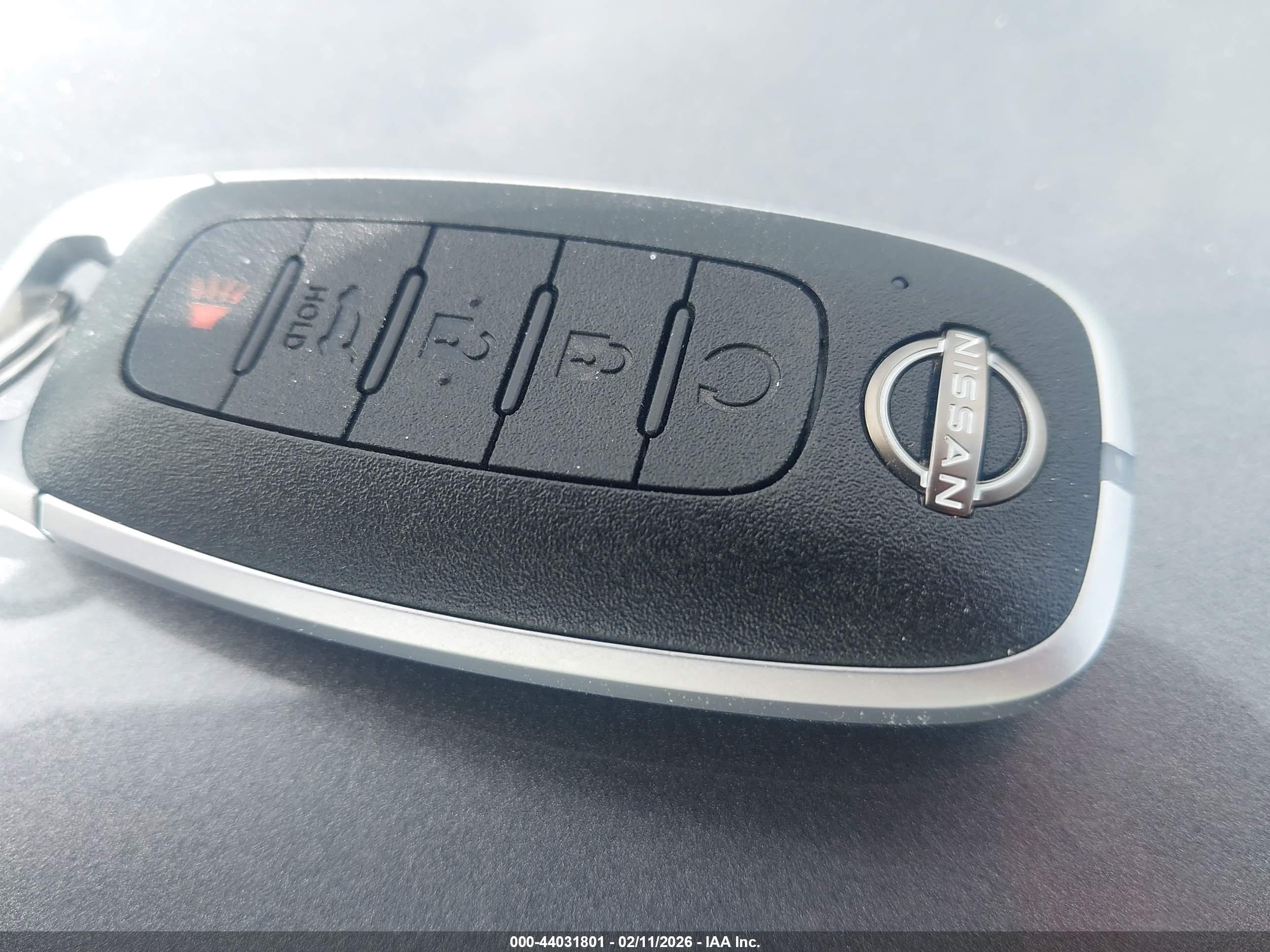 NISSAN PATHFINDER image 11