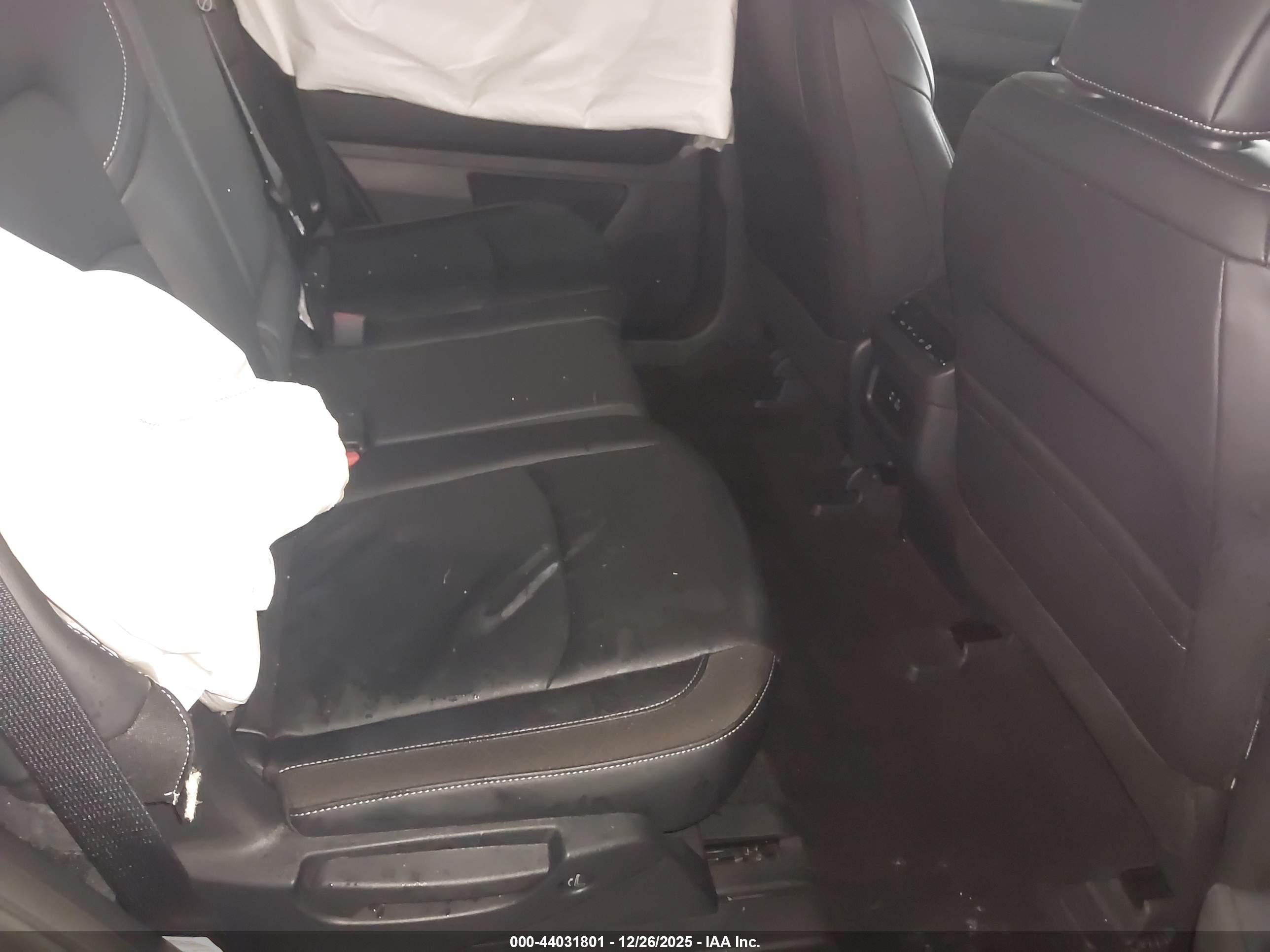 NISSAN PATHFINDER image 8