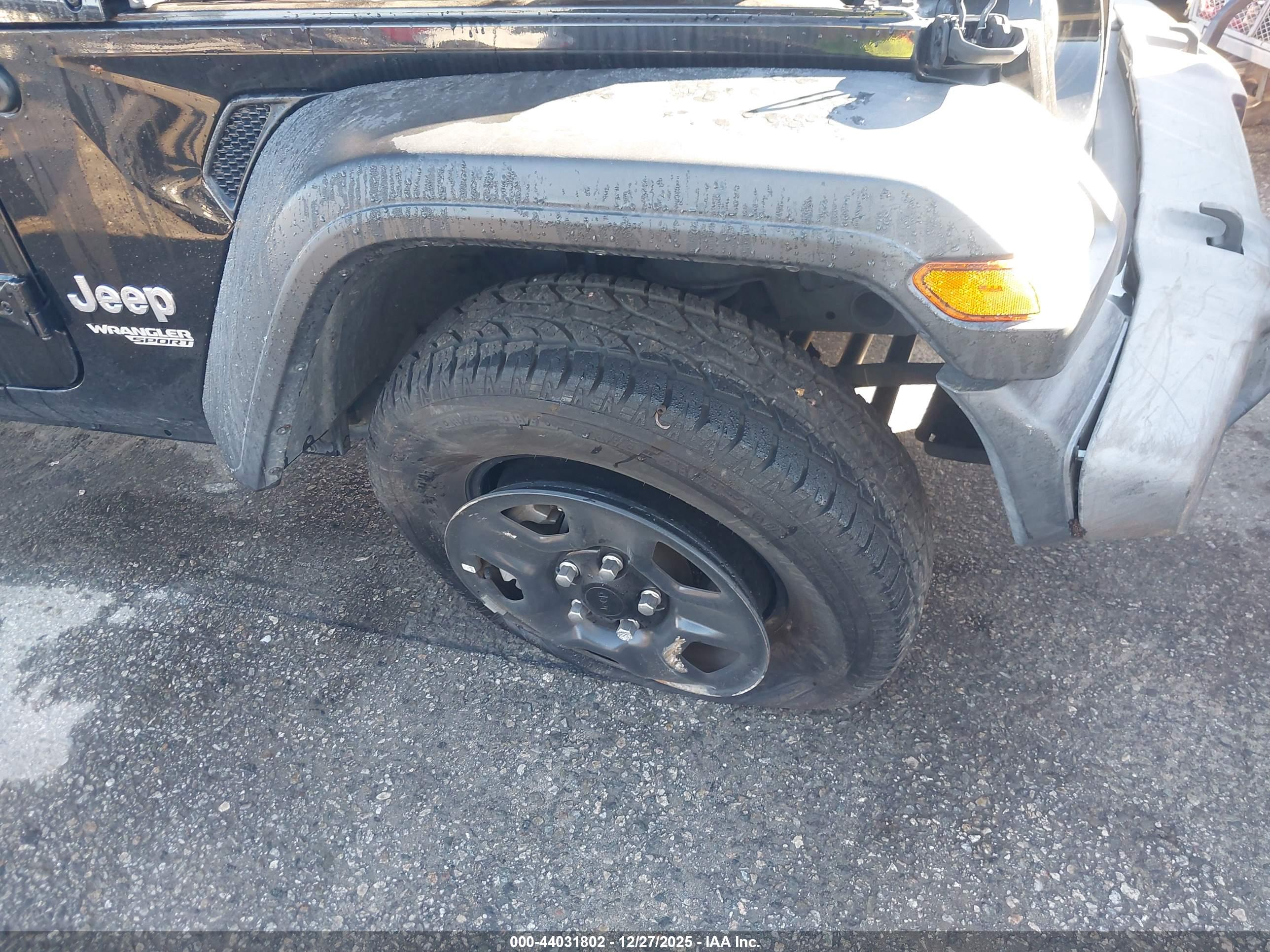 JEEP WRANGLER image 6
