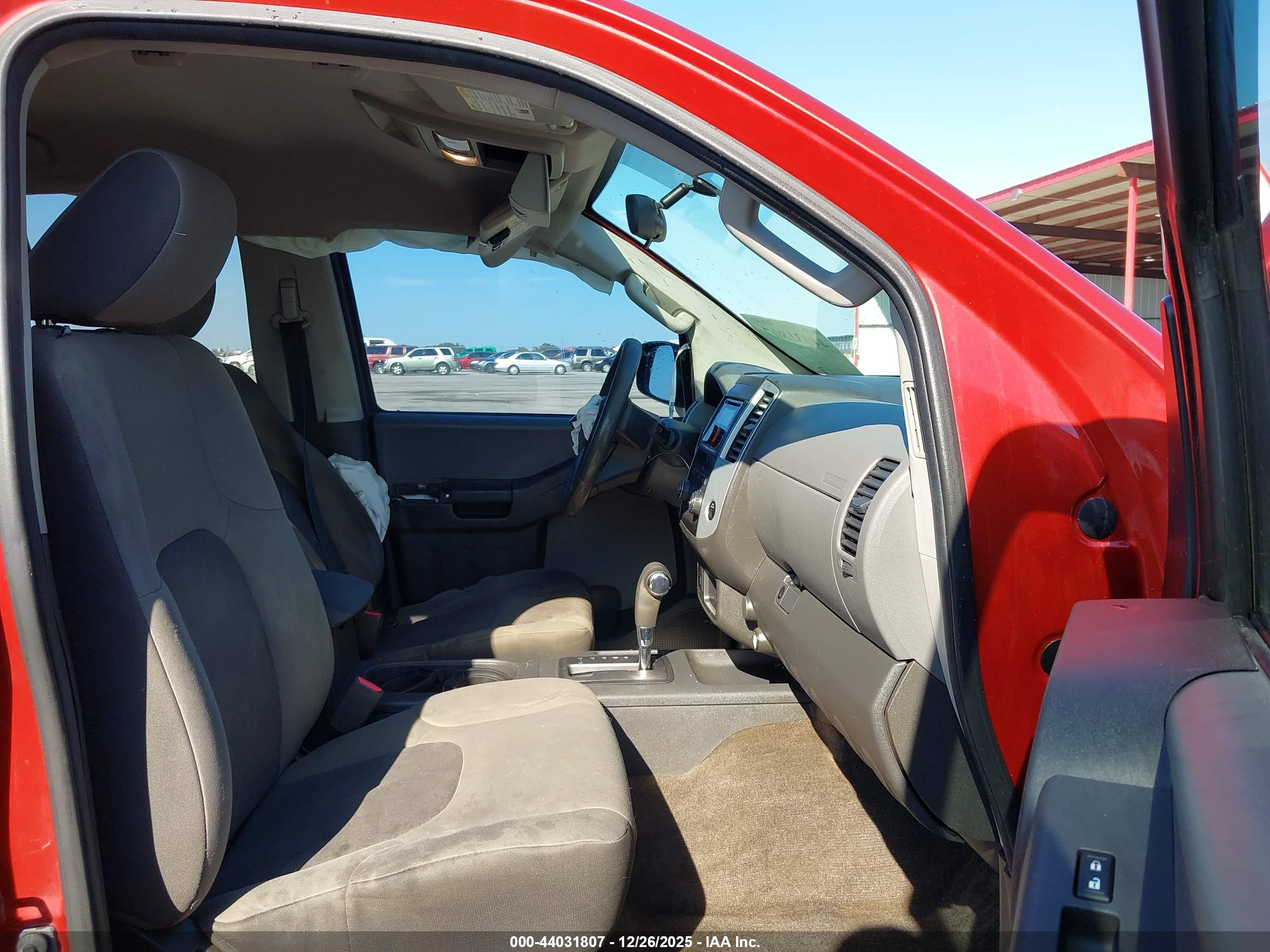 NISSAN XTERRA image 5