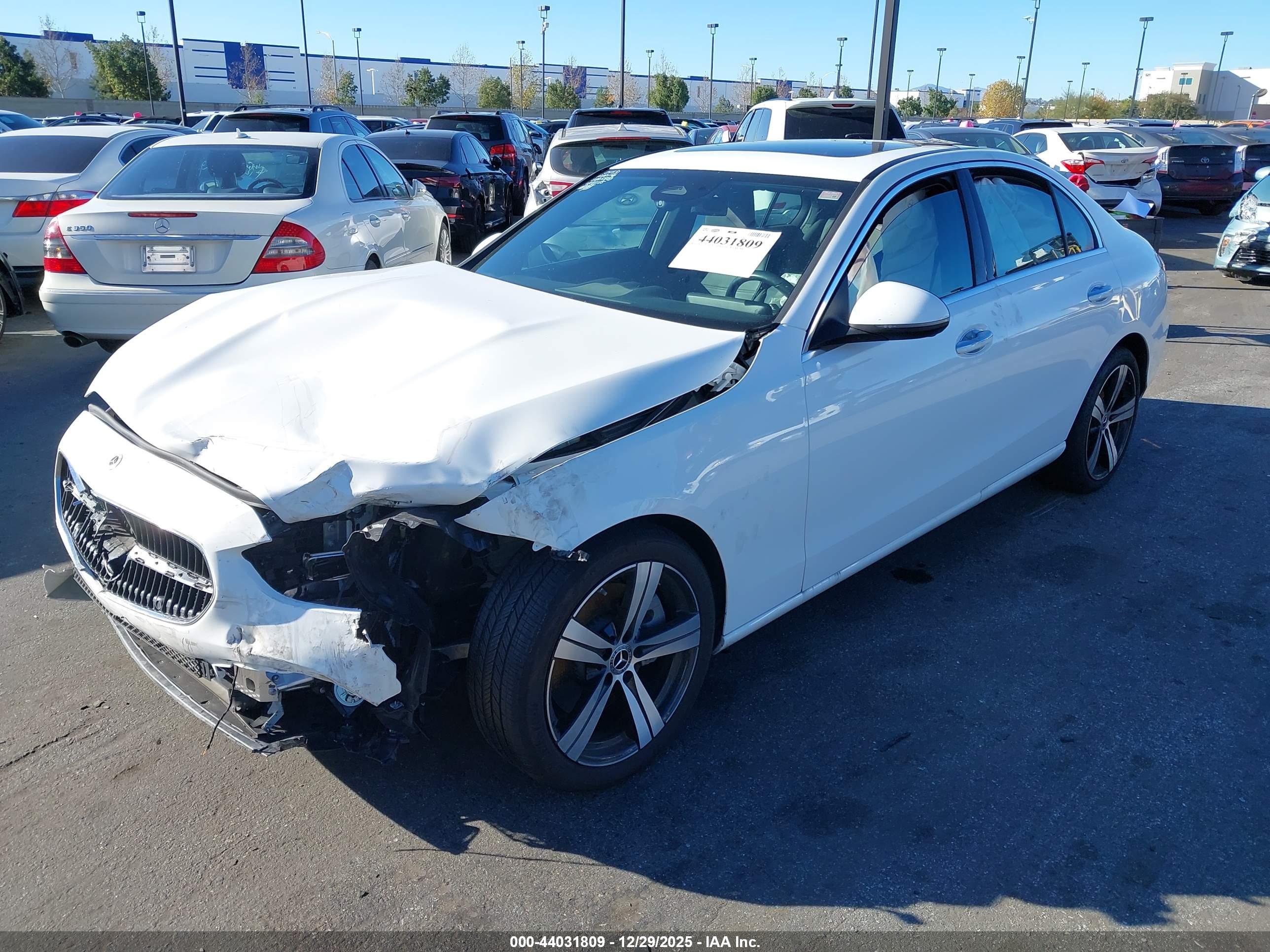 MERCEDES-BENZ C image 2