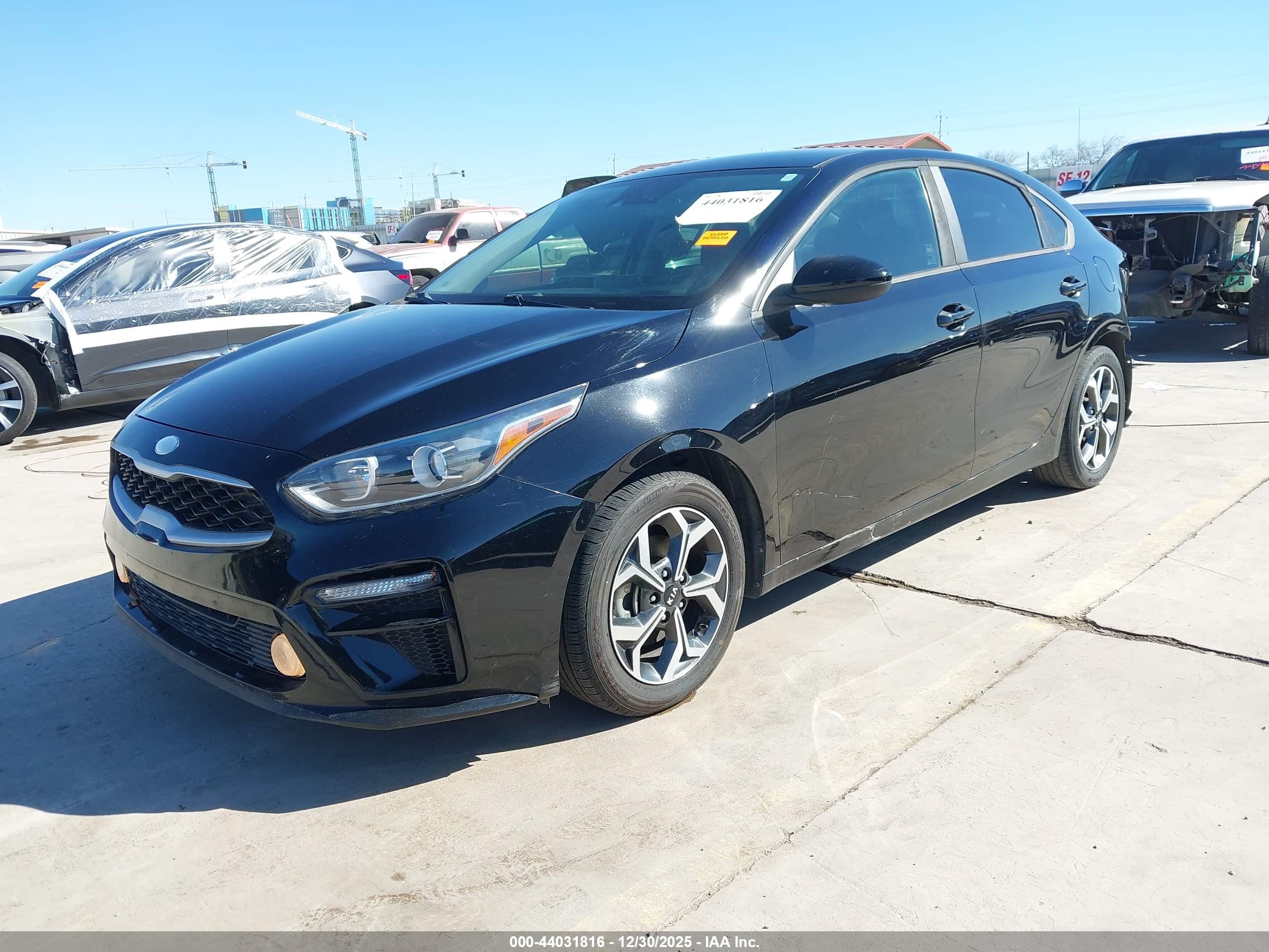 KIA FORTE image 2