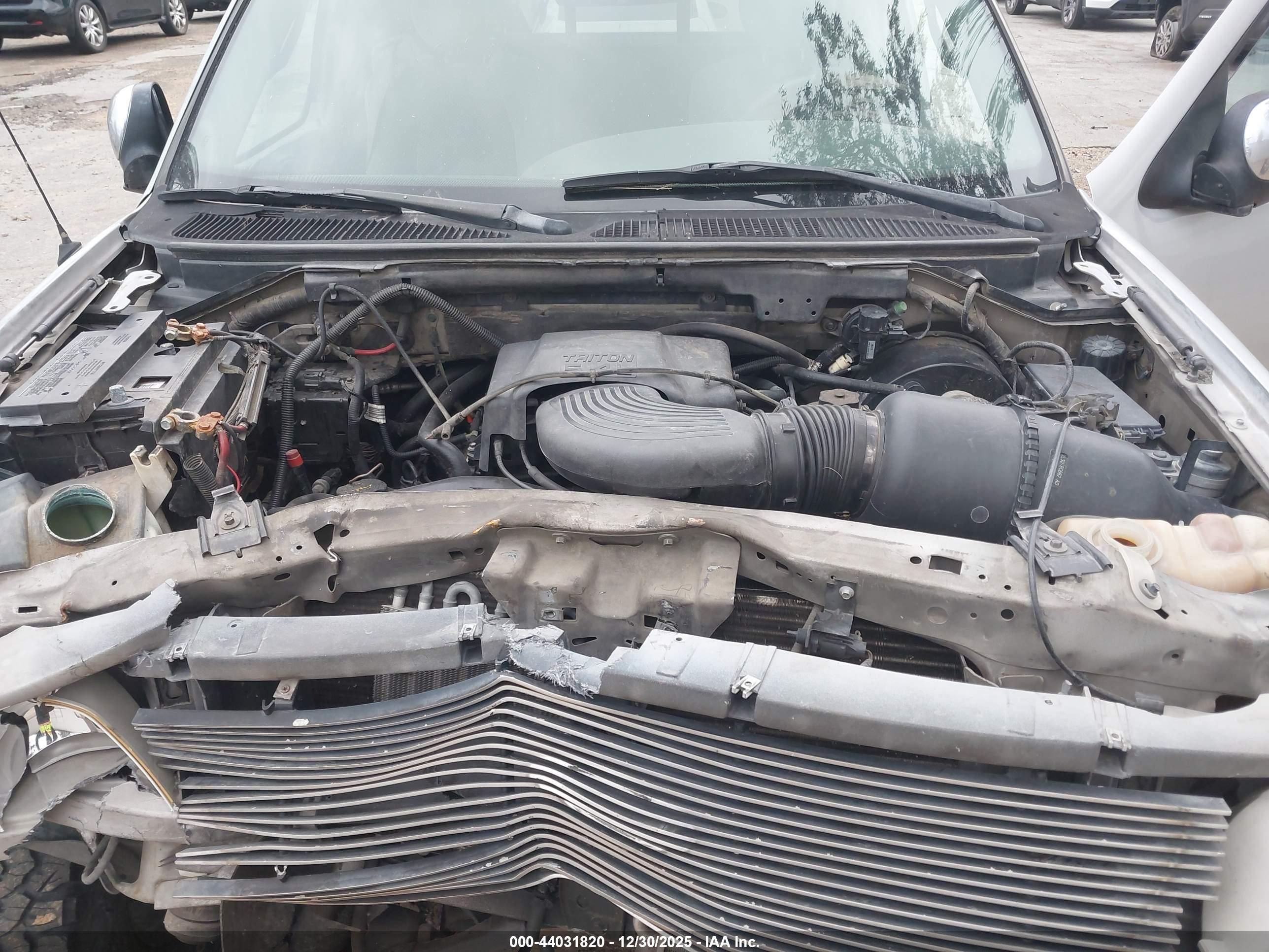 FORD F-150 image 10