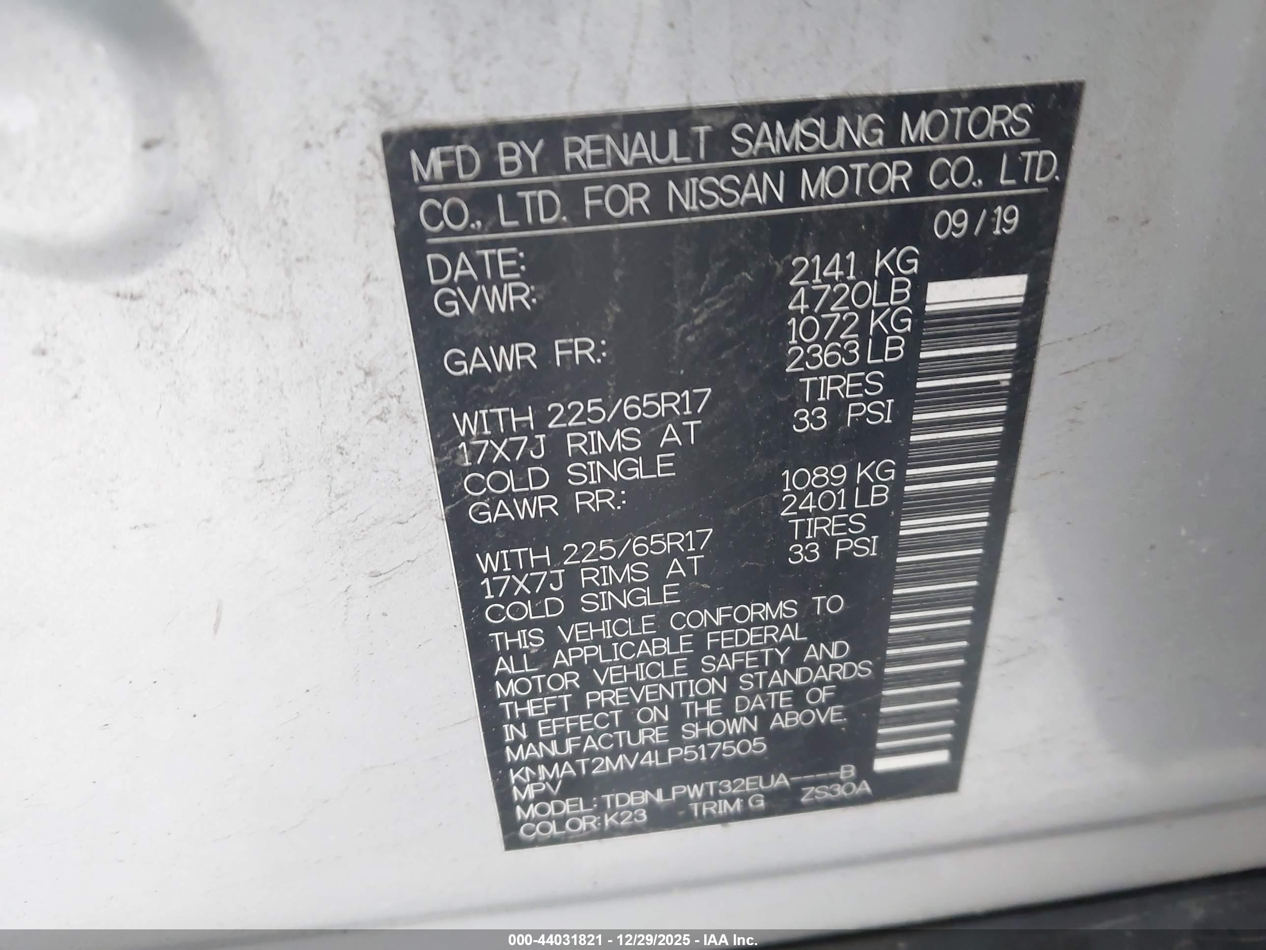 NISSAN ROGUE image 9