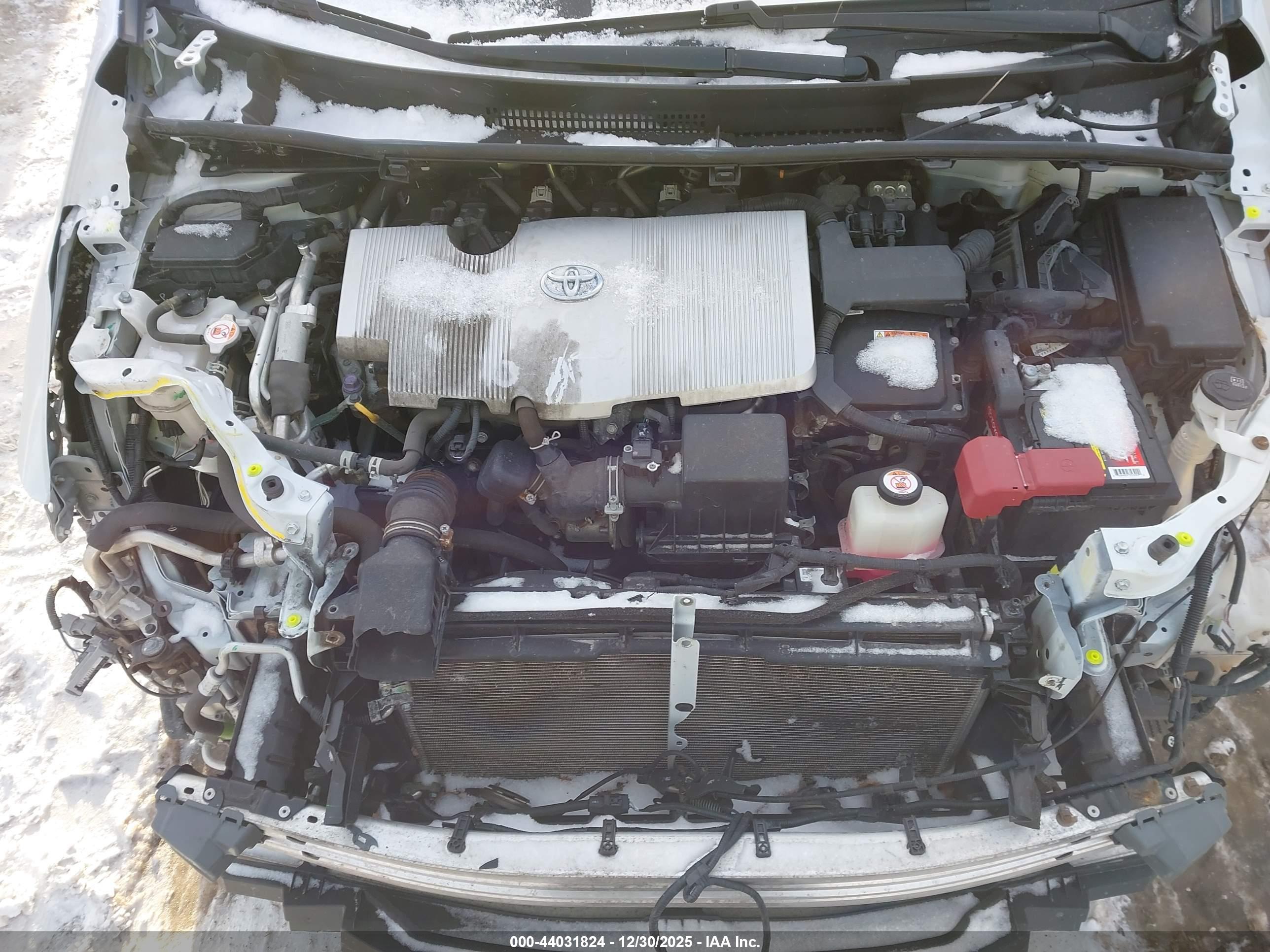 TOYOTA PRIUS image 10