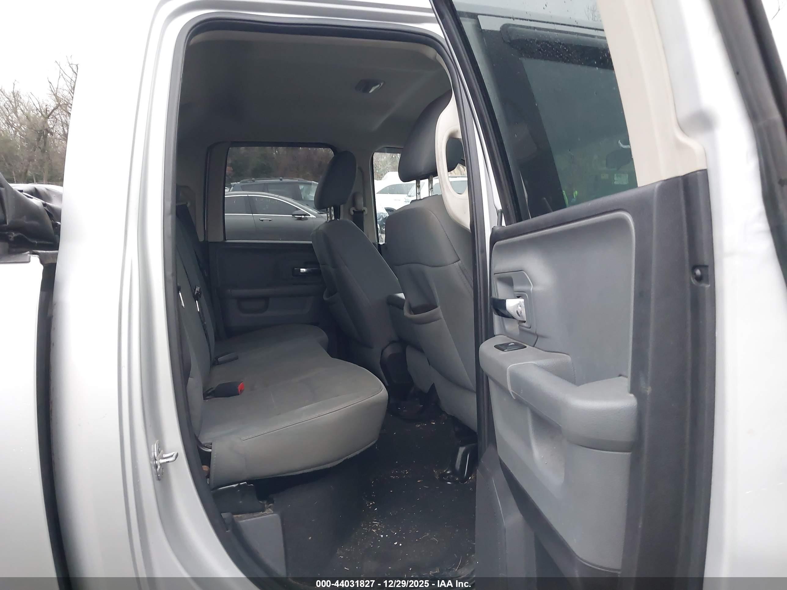 RAM 1500 image 8