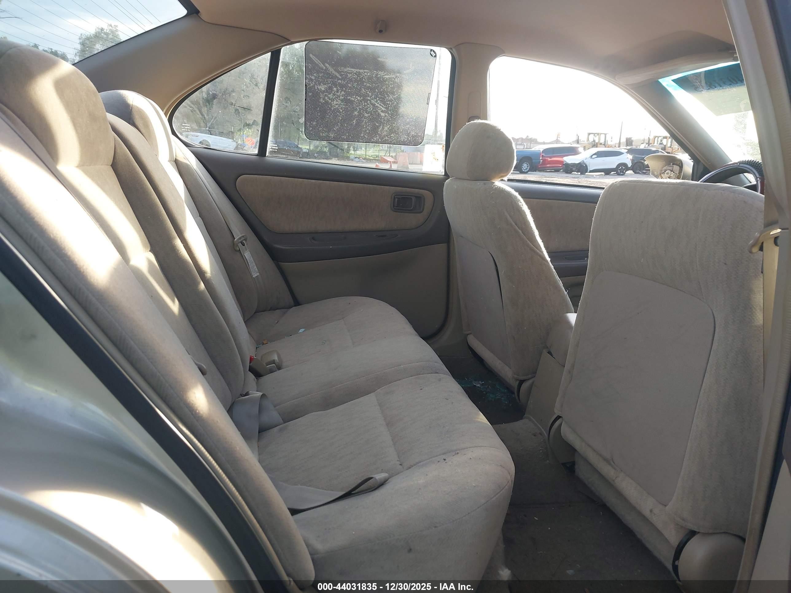 NISSAN ALTIMA image 8