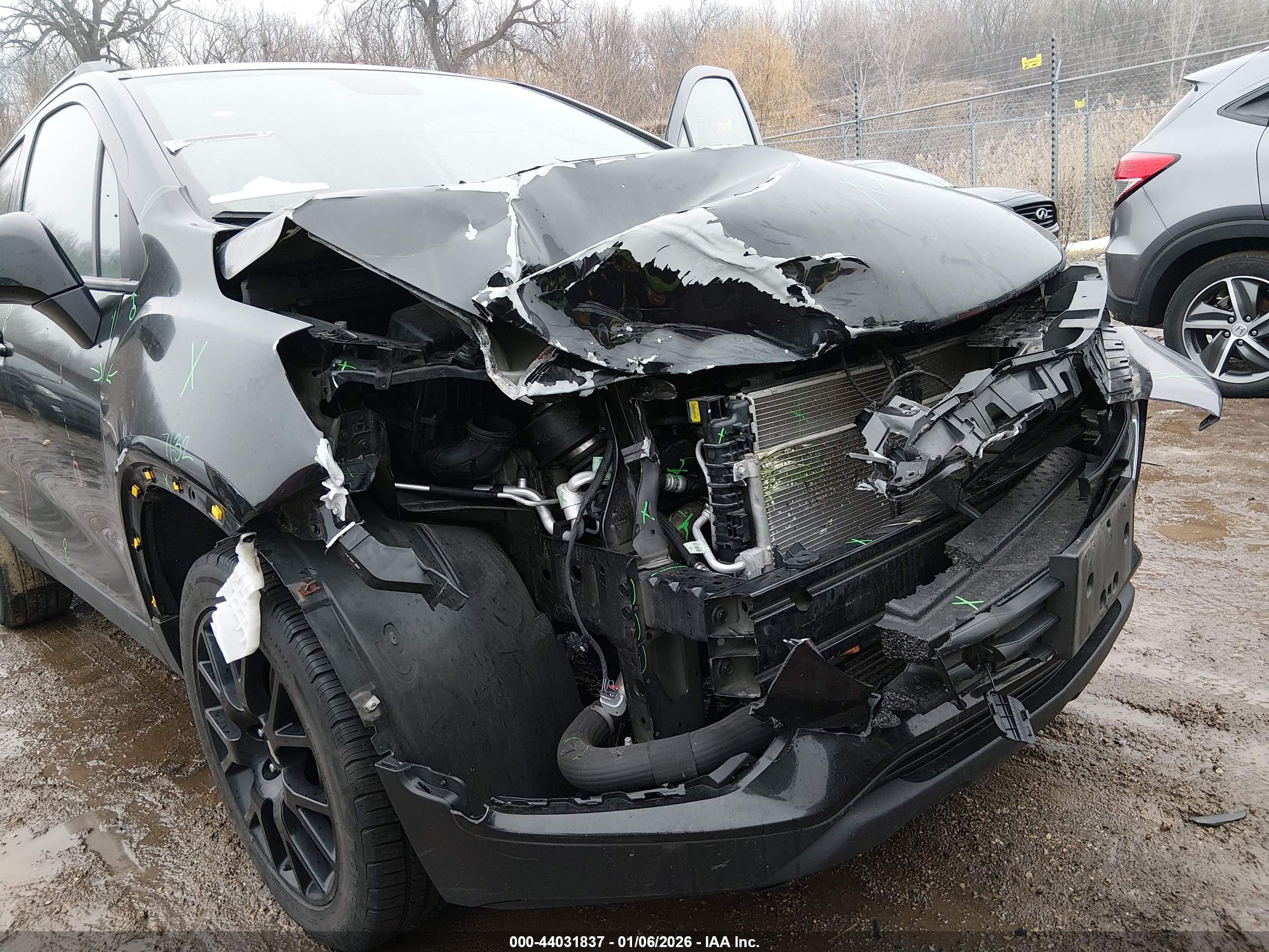 CHEVROLET TRAX image 6