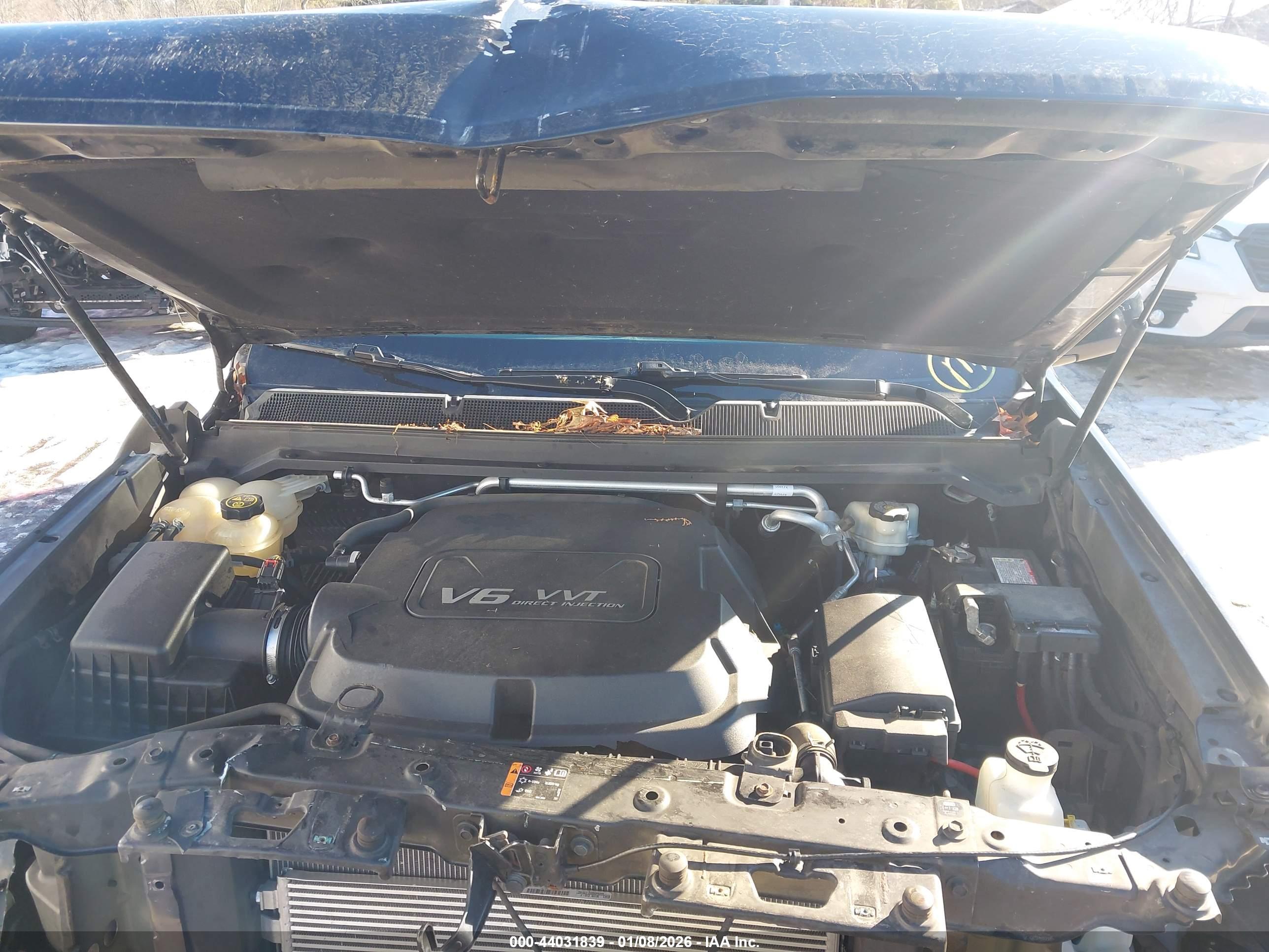 CHEVROLET COLORADO image 10