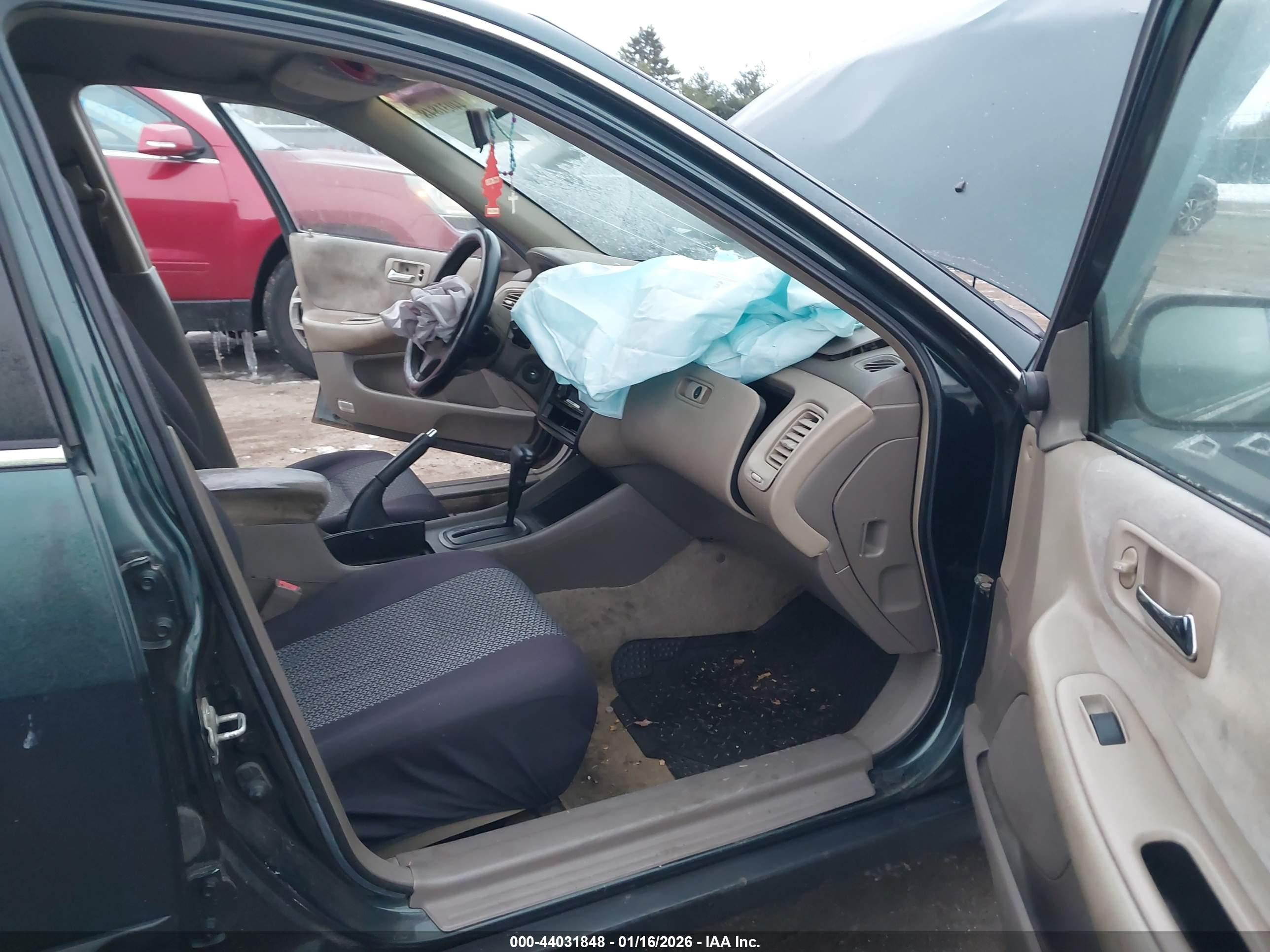 HONDA ACCORD image 5